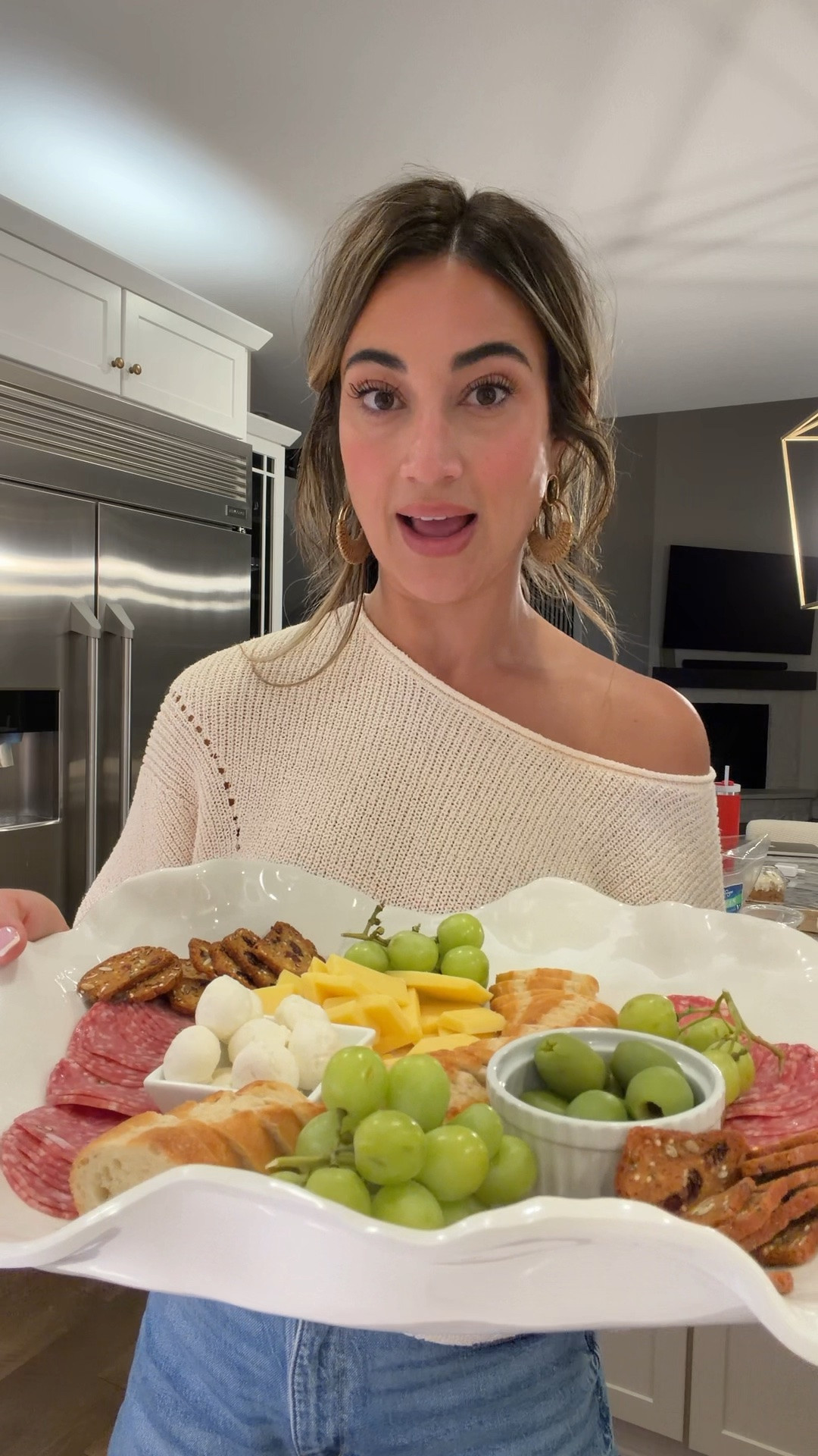 #ad Melamine serving dishes that are high quality, break resistant, lightweight AND pretty?! Going to use this all summer and this winter when I bring my favorite dishes to all the holiday events! @wayfair @shop.ltk #wishyouwerehere #outdoor #Wayfair #WayfairPartner
