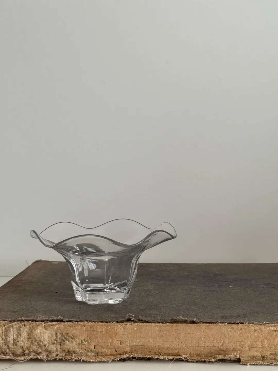 Vintage Handblown Glass Ruffled Edge Glass Dish, Vintage Glass, Candy Dish, Simplistic, Vintage H... | Etsy (US)