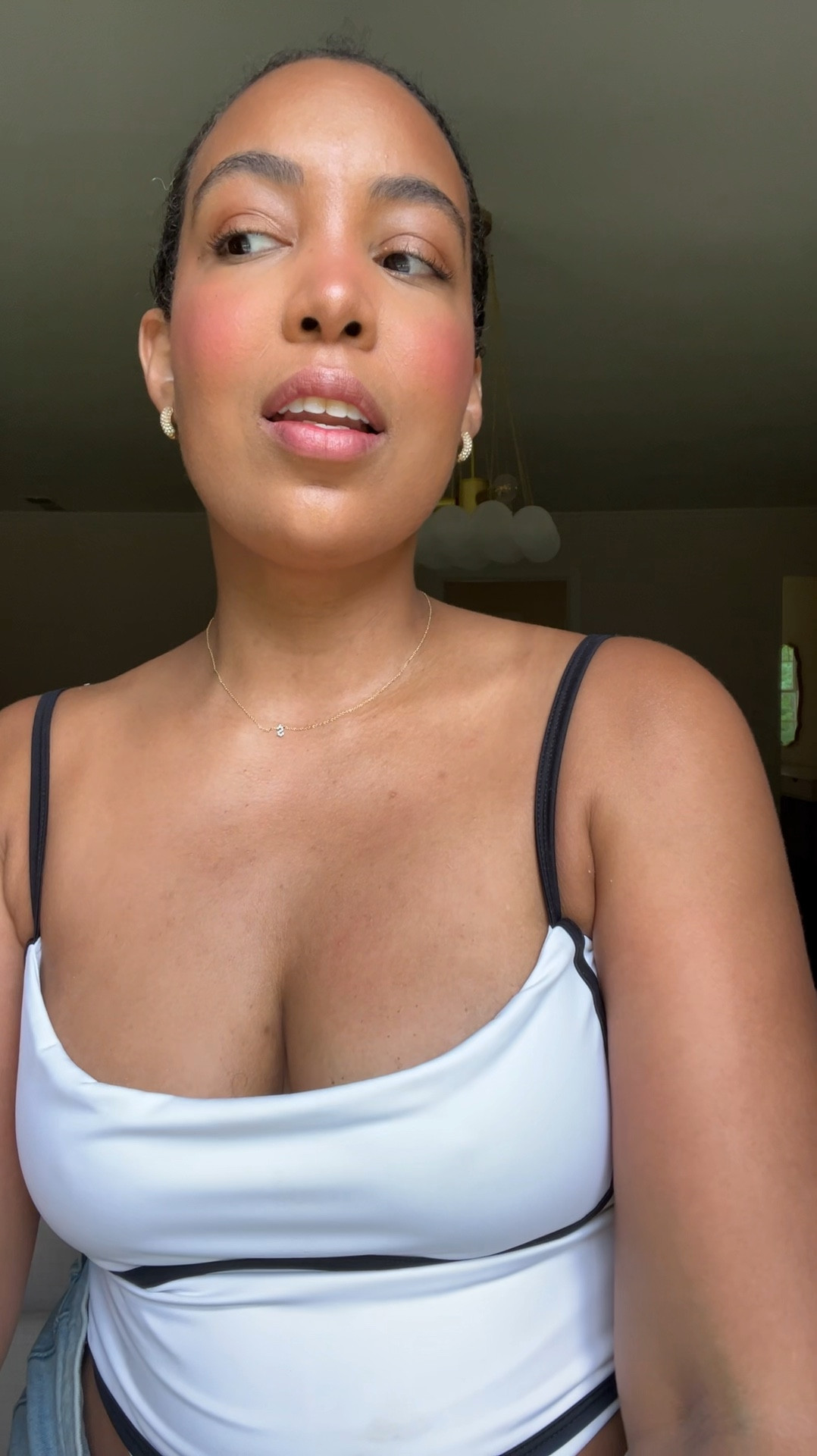 My current favorite blush & brush 

#LTKBeauty