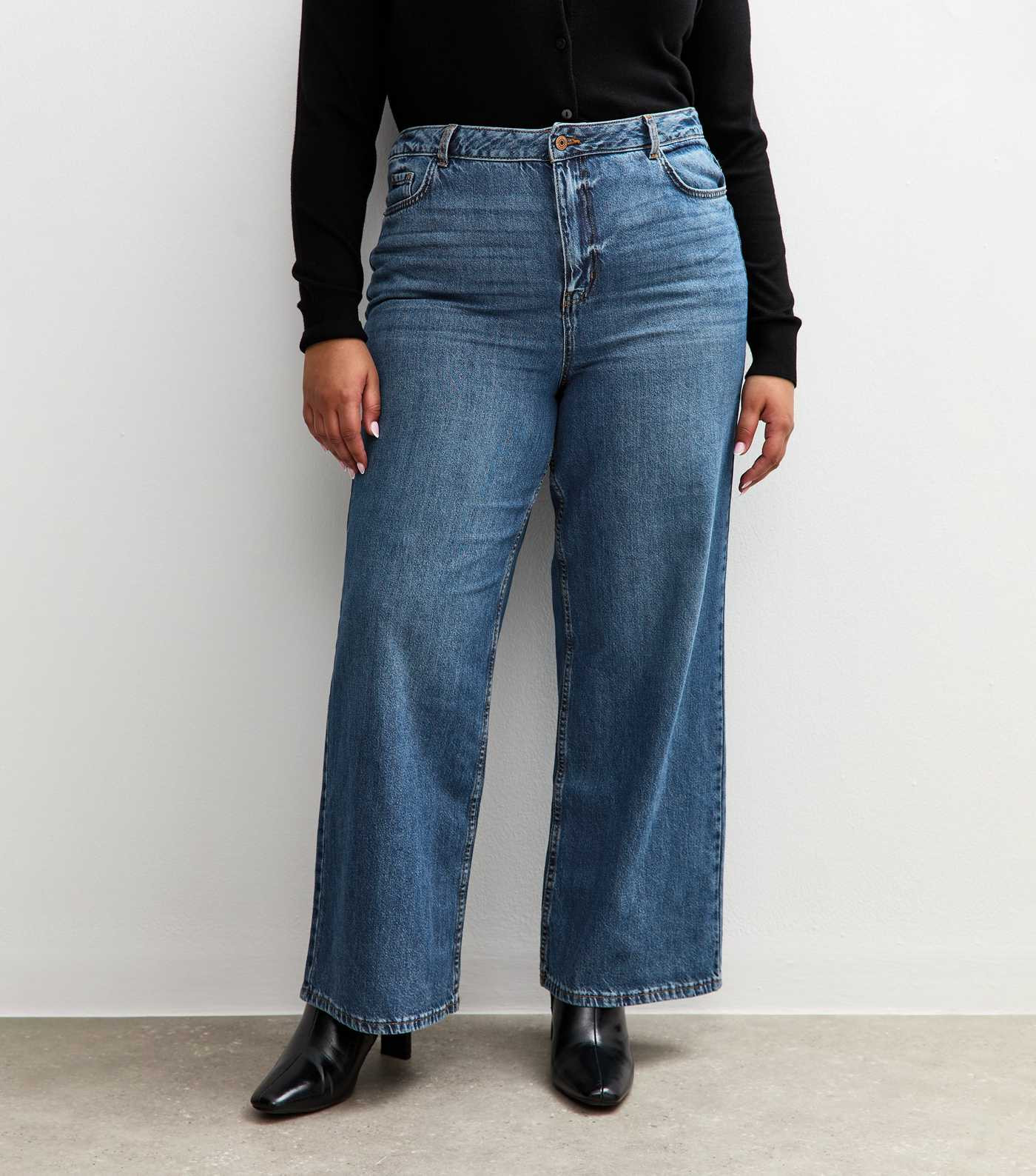 Curves Blue Adalae High Waist Wide Leg Jeans | New Look | New Look (UK)