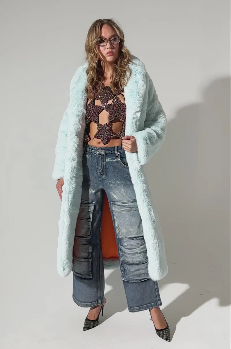 DAYANNE FAUX FUR TRENCH IN LIGHT BLUE | AKIRA