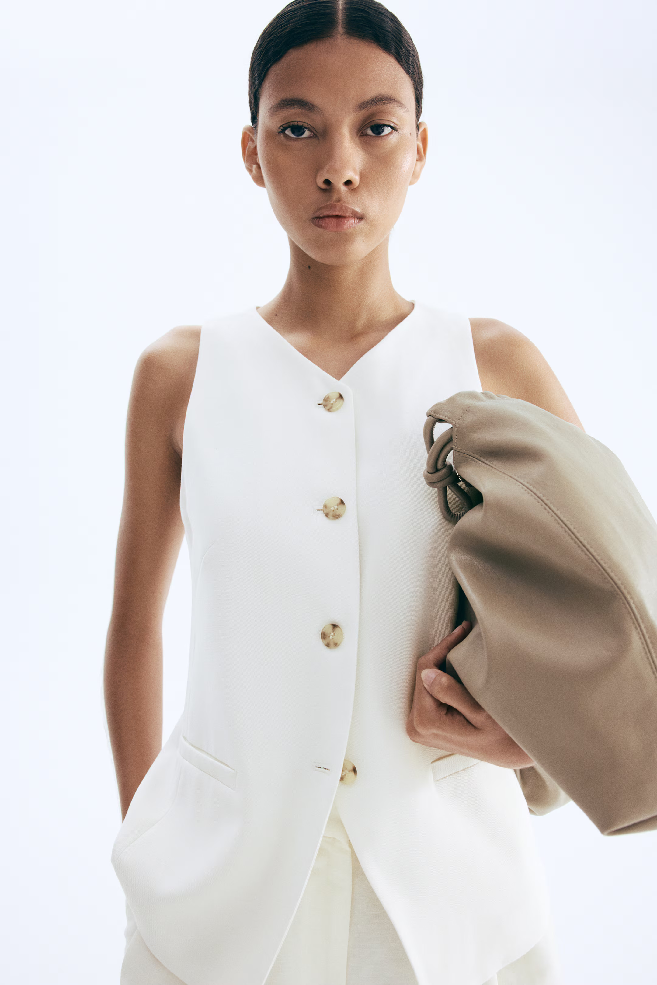 Long waistcoat - White - Ladies | H&M GB | H&M (UK, MY, IN, SG, PH, TW, HK)