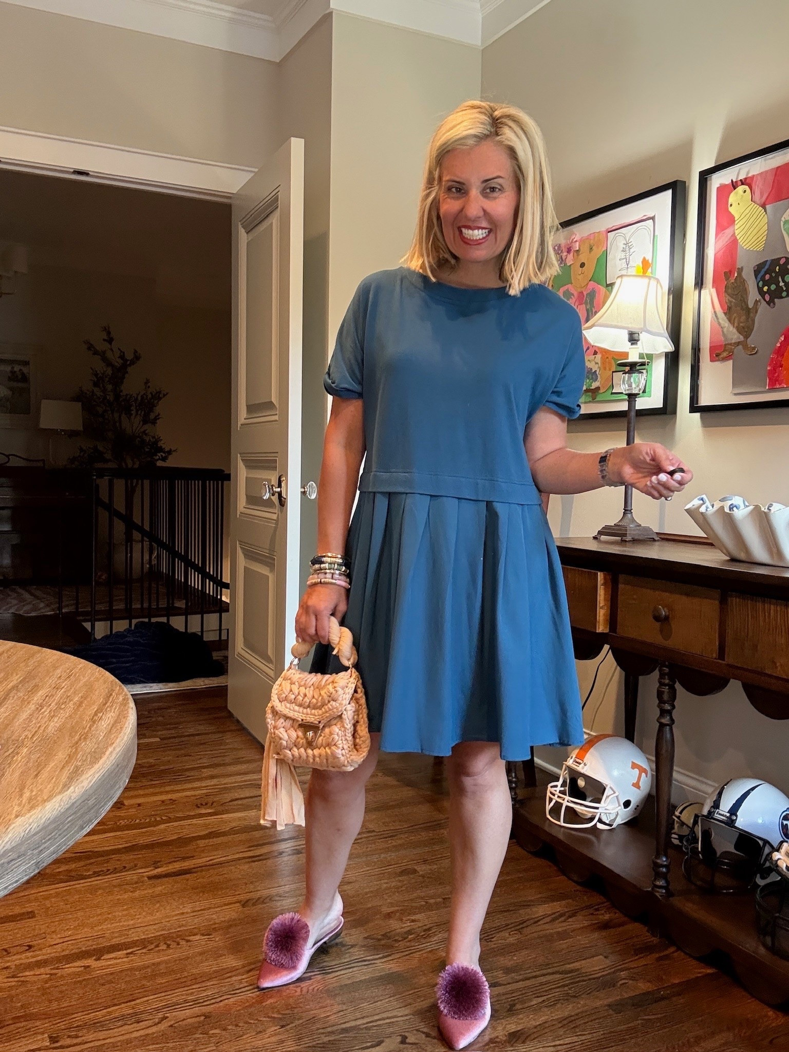 Perfect teacher dress from the Zon! I’m in a small.