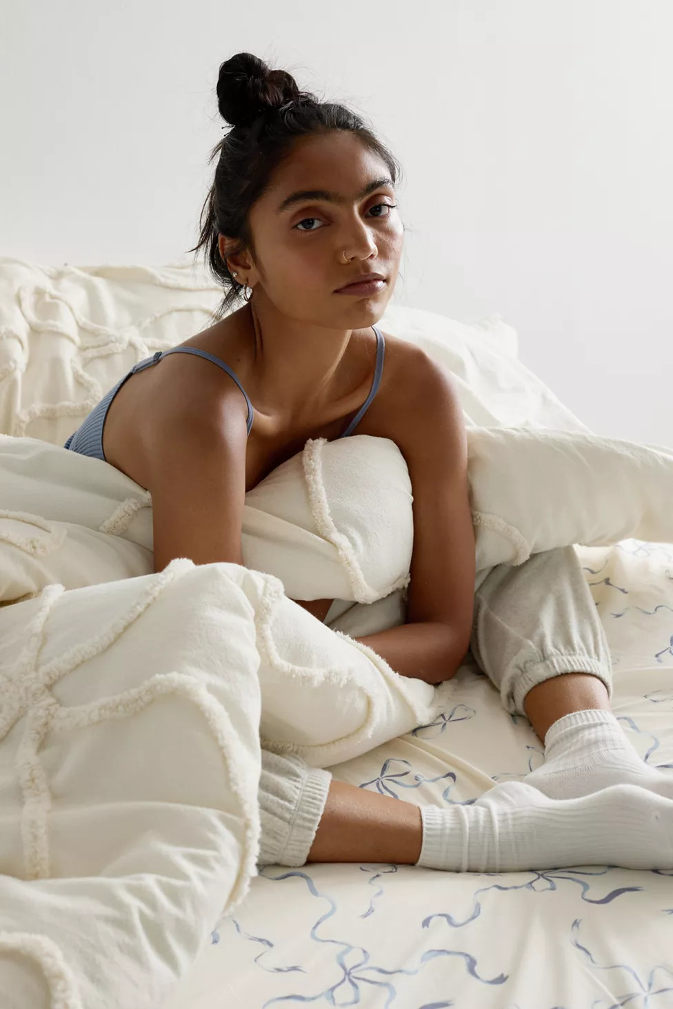 Wild Bows Tufted Comforter | Urban Outfitters (US and RoW)