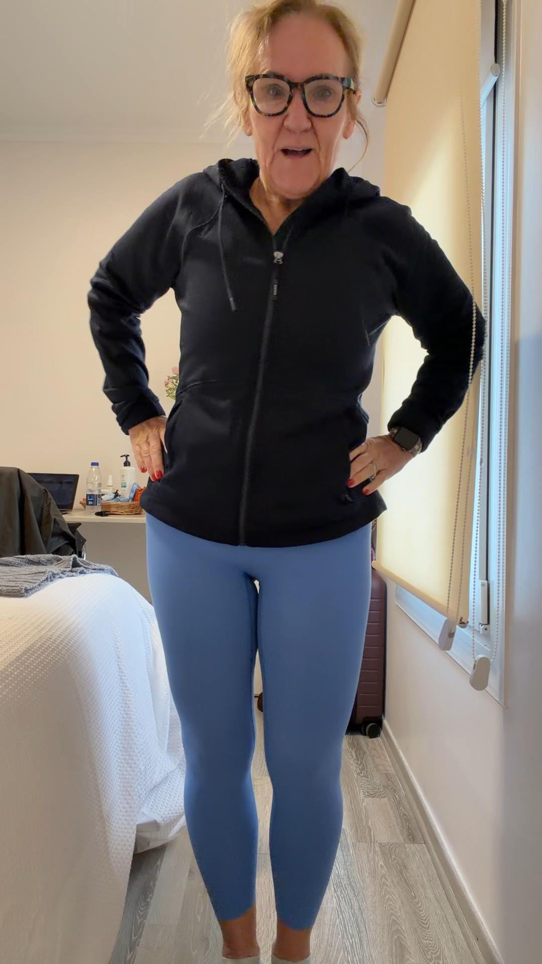 Fleece back sweatshirt, size medium
Booty boot legging size medium there are some colors that are on sale

#LTKOver40 #LTKActive #LTKSaleAlert