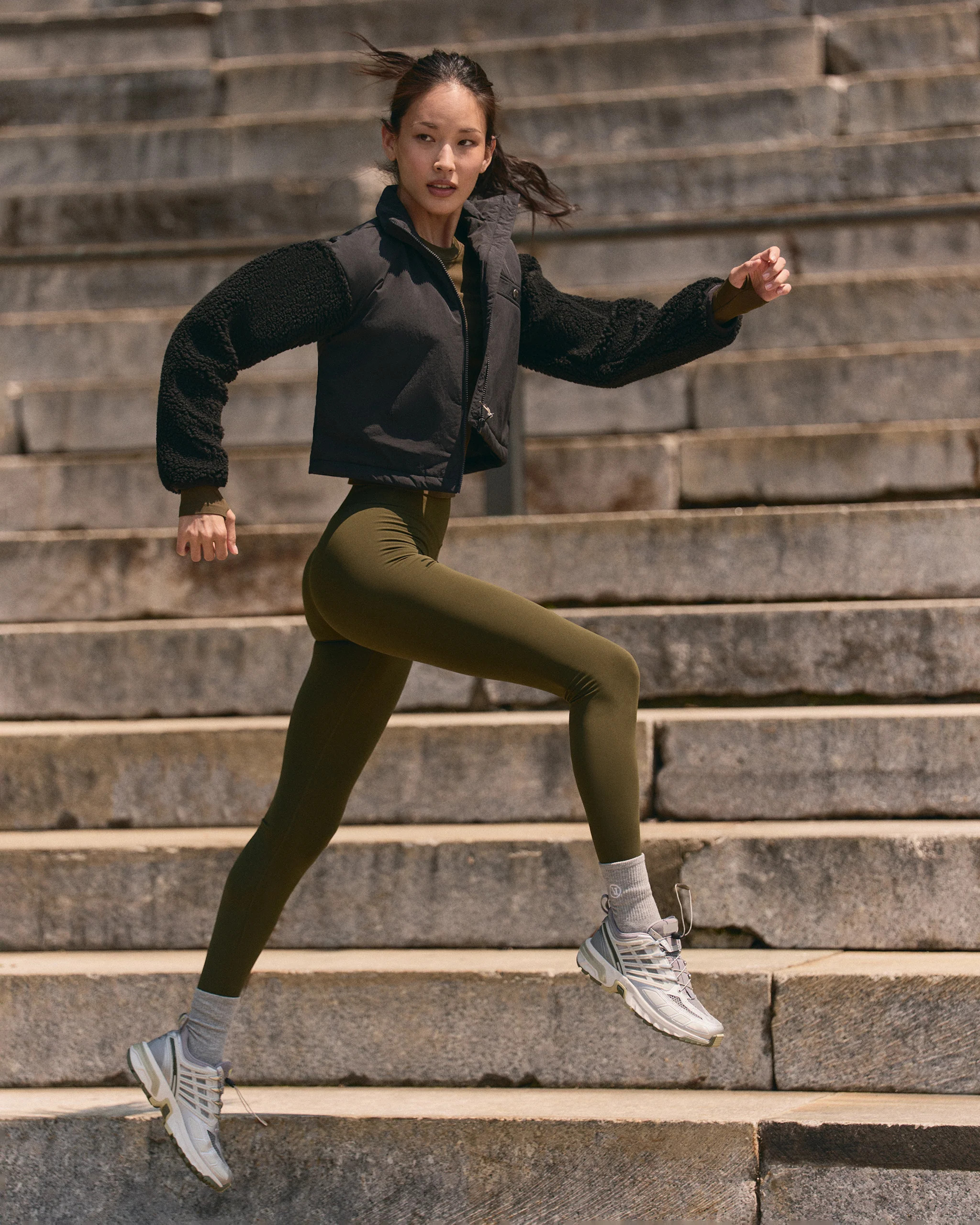 Chilled Out Legging | Women's Olive High-Waist Leggings | Vuori | Vuori Clothing (US & Canada)