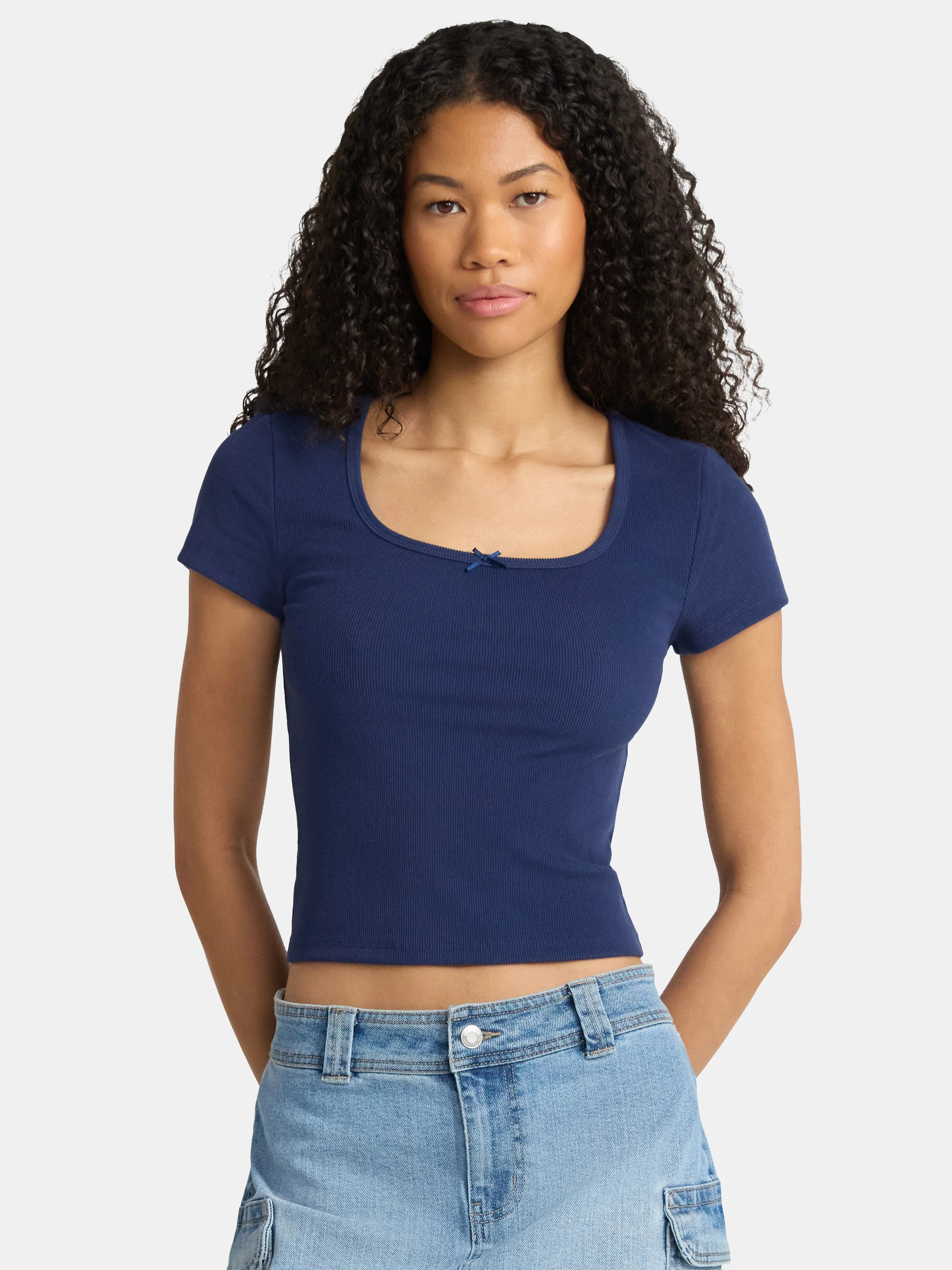 No Boundaries Square Neck Tee with Satin Bow, Women's - Walmart.com | Walmart (US)