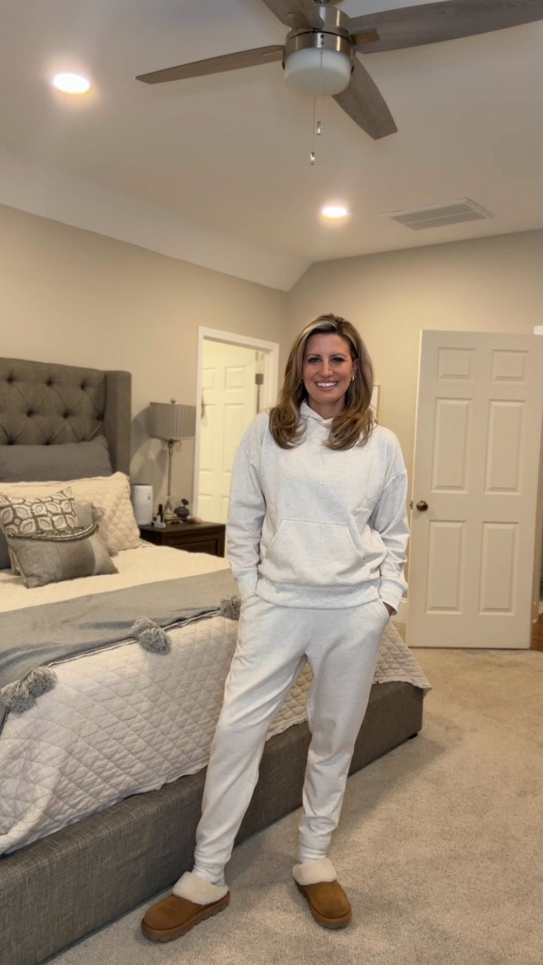 My favorite sweats I’m living in these days! 

#LTKFindsUnder50 #LTKmomlife #LTKootd