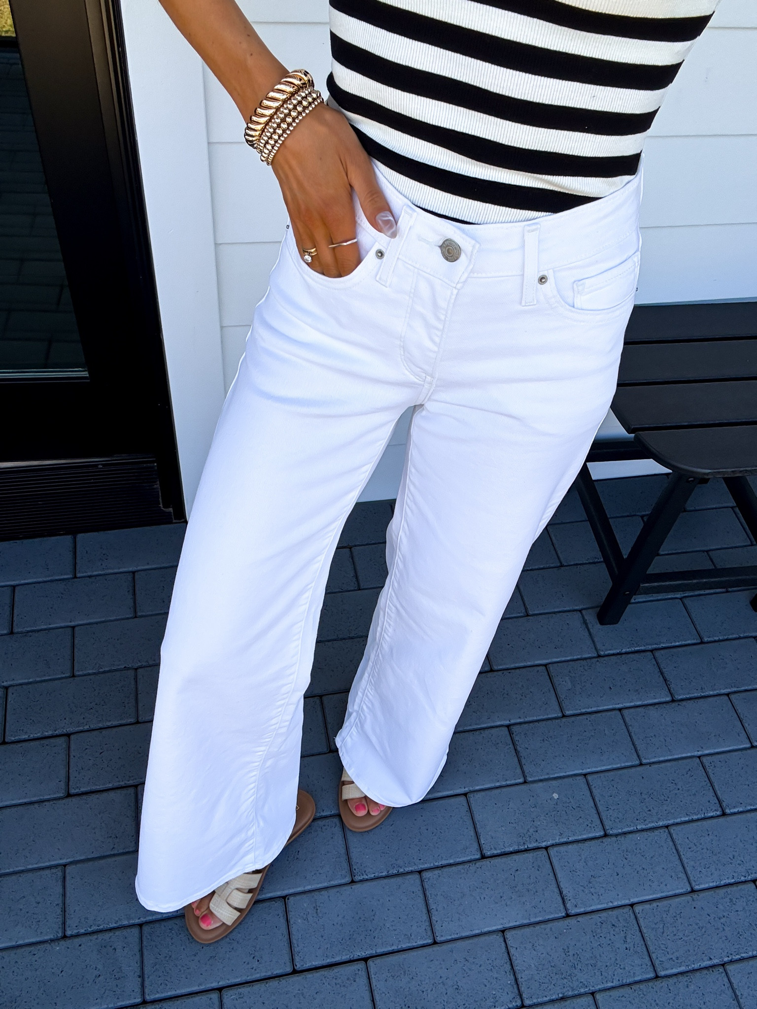 Wearing a xsmall built in bra racer back tank | wearing a size 25 stretchy wide leg jeans - my true to size

#LTKgrwm #LTKfitnessgoals #LTKdayinmylife