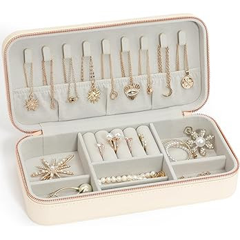 Travel Jewelry Case, Small Jewelry Organizer Box Portable Jewellery Box for Rings Earrings Neckla... | Amazon (US)