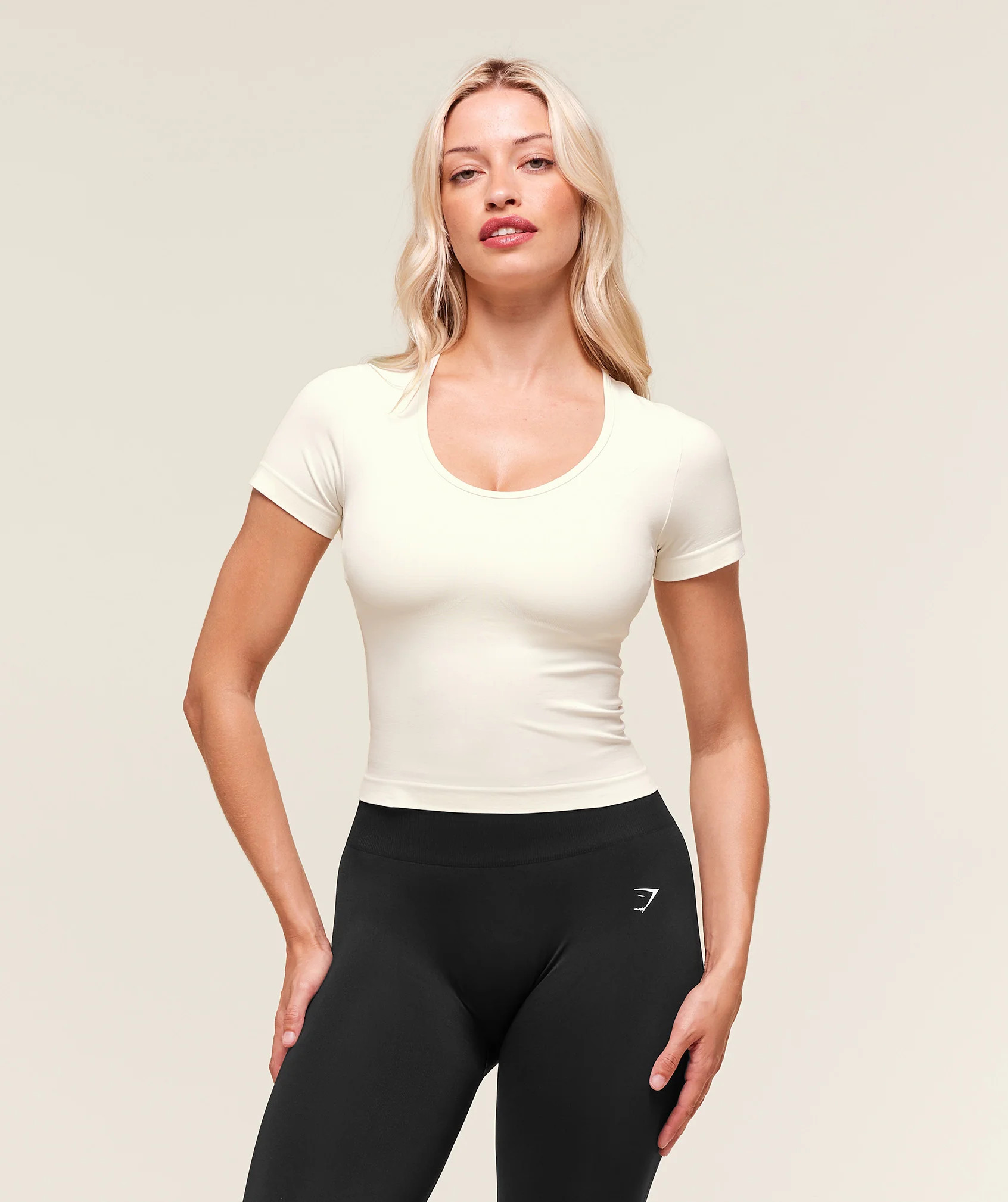 Everyday Seamless Tight Fit Crew Neck Tee | Gymshark US