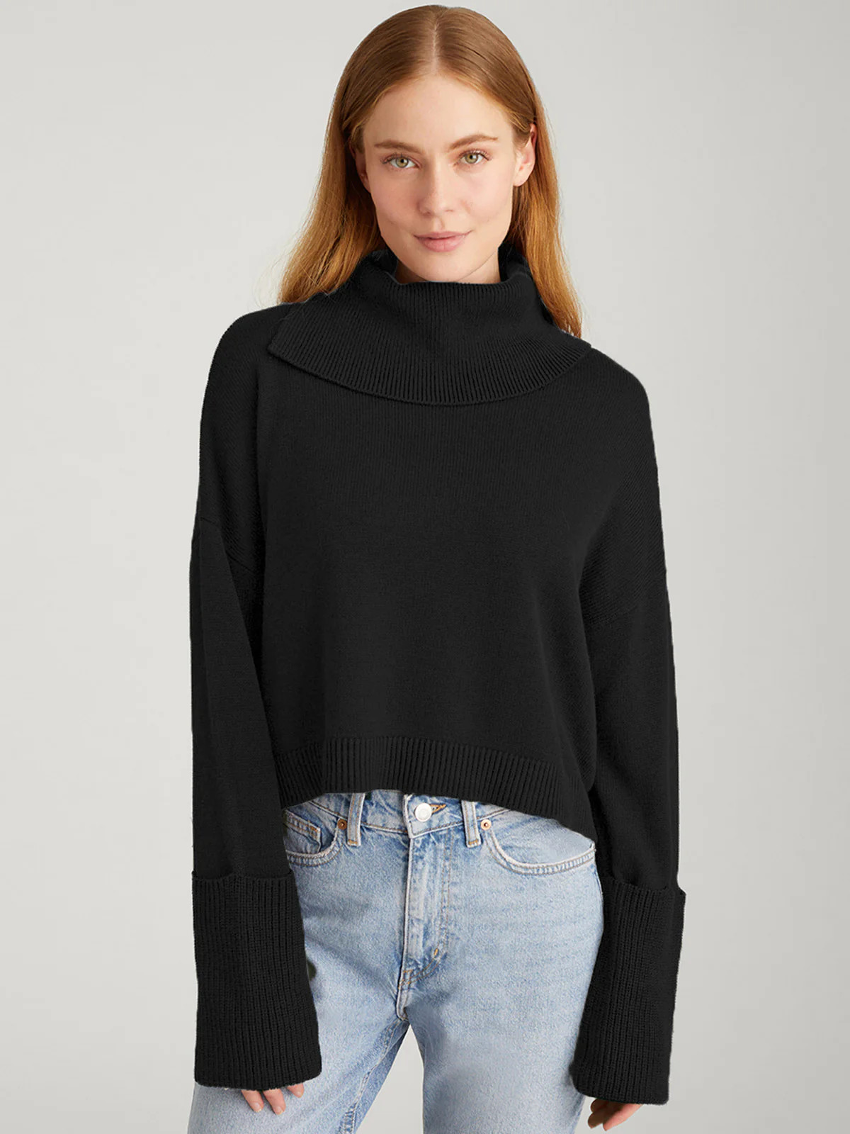 Lily: Split Turtleneck Pullover | 525 America