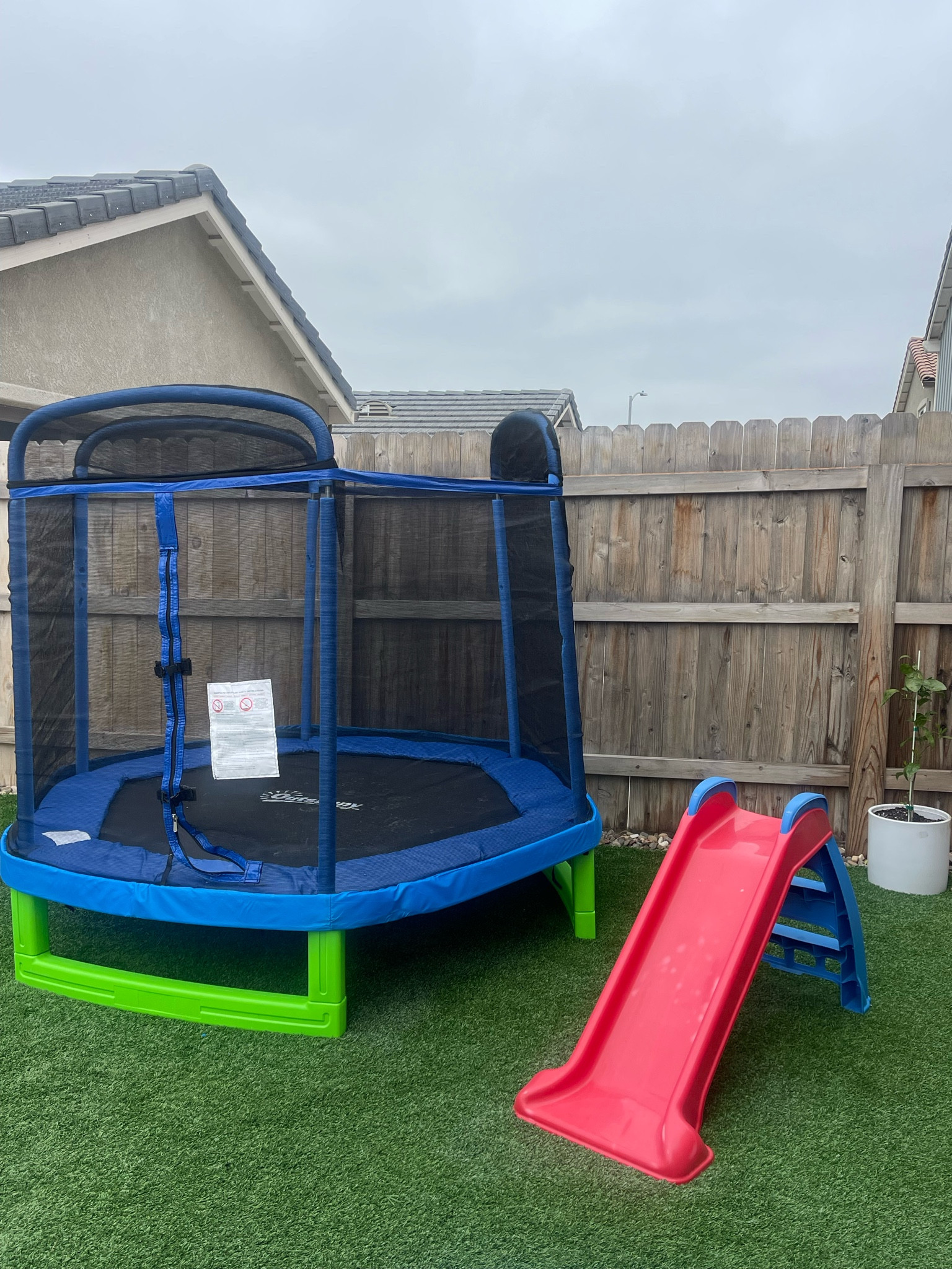 Fun, safe, affordable trampoline 

#LTKfamily