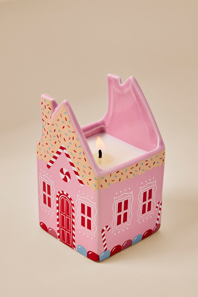 DW Home Gingerbread House Candle 7oz | Francesca's