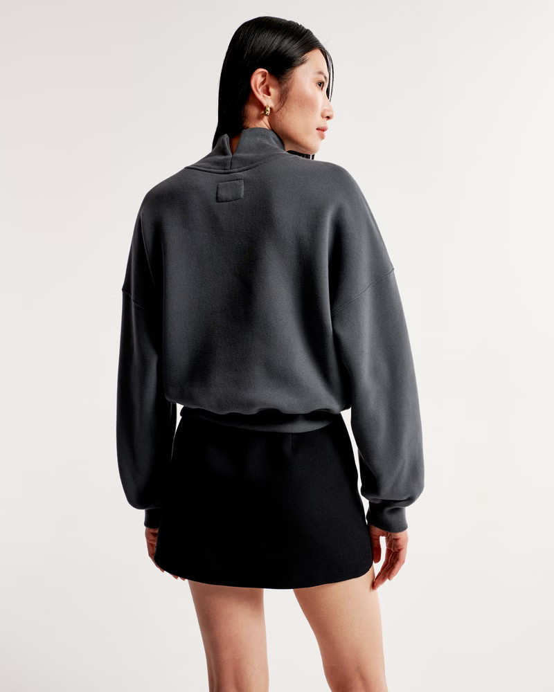 Essential Sunday Mock Crew | Abercrombie & Fitch (US)