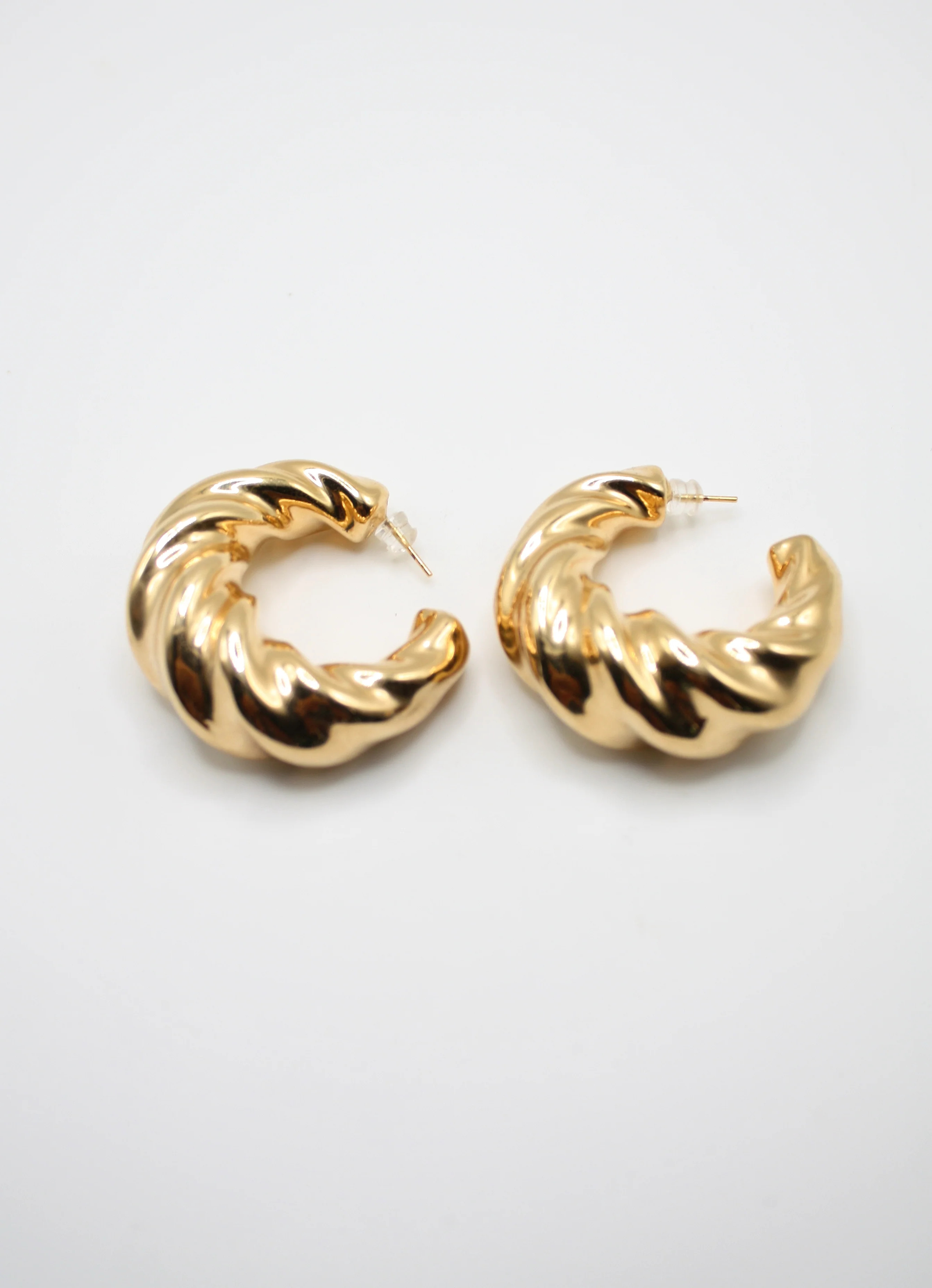 Croissant Twist Hoops | 18k Gold Filled Jewelry by Apelila | Apelila Jewelry
