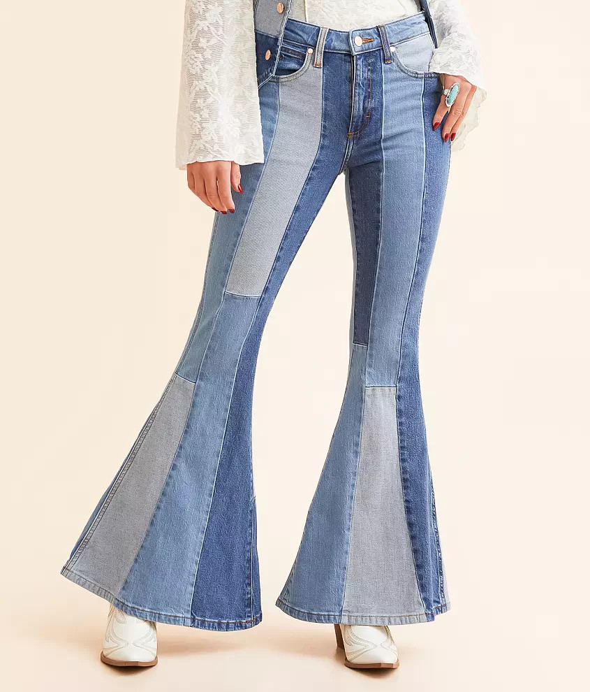 Lainey Wilson Patchwork Super Flare Jean | Buckle