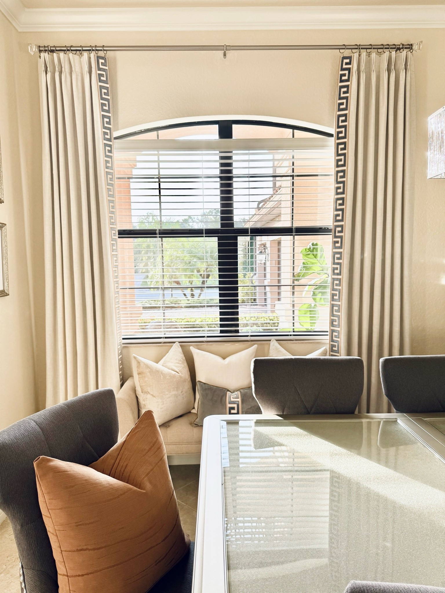 These pinch pleated curtains are timeless & affordable, perfect for every room in your home!🤍

Home Decor | Drapes | Window Treatments | Neutral Decor | Fall Decor | Transitional Decor | Amazon Home | Amazon

#LTKHome #LTKgrwm #LTKSeasonal