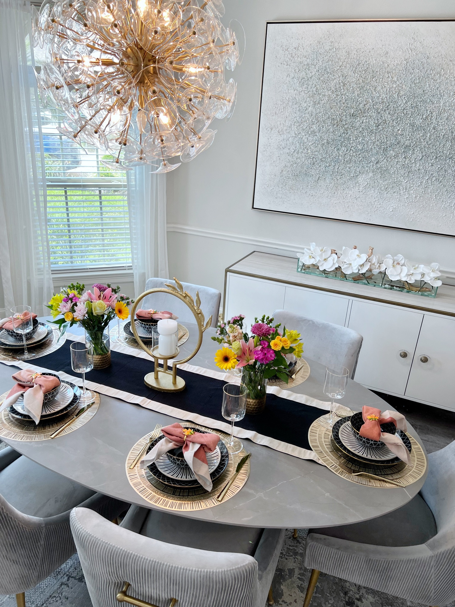 I’m enjoying the process of styling my home this fall season. I’ve been using colors that I’ve never used before and I’m quite pleased about how everything is turning out. Dressed up my dining table with some beautiful and affordable pieces from @walmart! I can count on Walmart for having everything I need to refresh any space in my home! Grab these pieces and more to refresh your home for Fall #WalmartPartner #WalmartHome #homedecor #falldecor #tablesetting #falltable #diningroom

#LTKhome