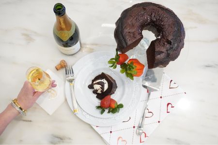 Valentine’s Day Triple Chocolate Pound Cake 

Valentine’s Day Recipe | Dessert | Chocolate cake | Pound cake | Chocolate pound cake

#LTKunder100 #LTKunder50 #LTKhome