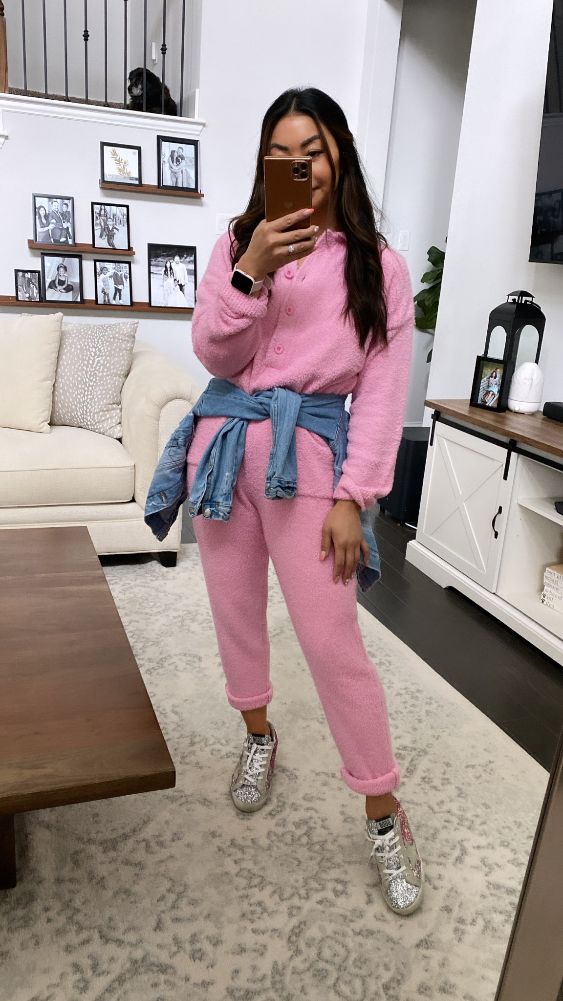 Wearing a small in this super comfy pink jumpsuit 

Use code ROSELYNW15 for 15% off 
