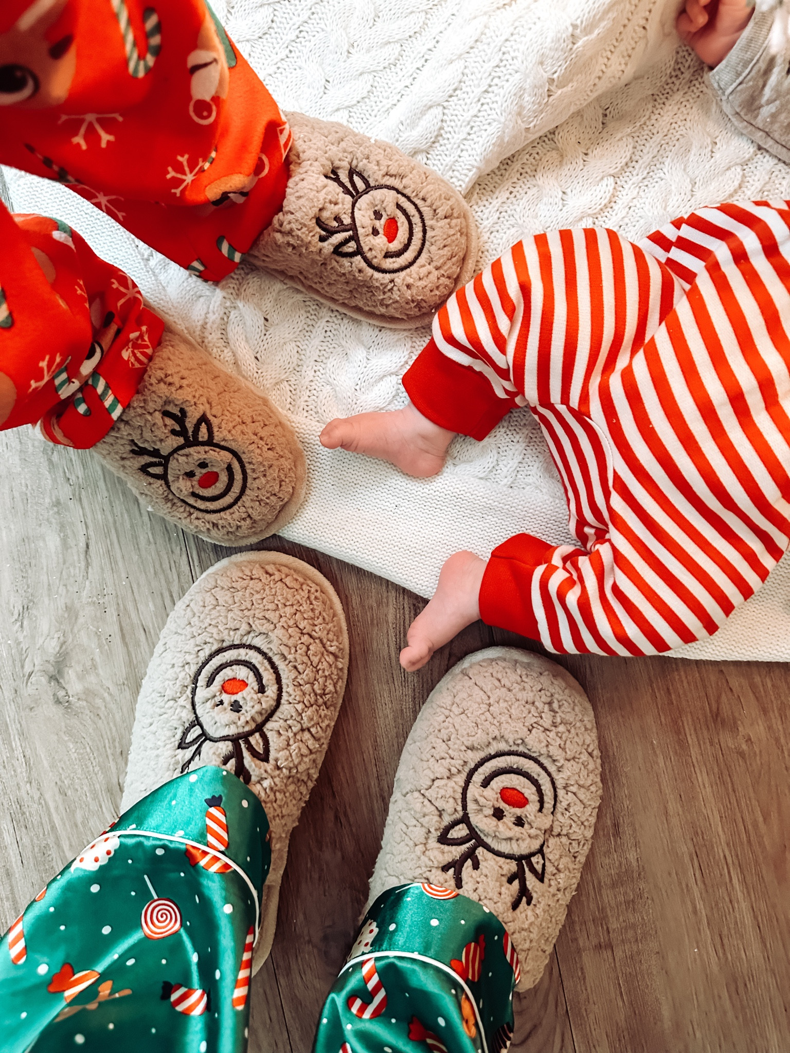 Mommy and me slippers! Love these! 

#LTKfamily #LTKHoliday