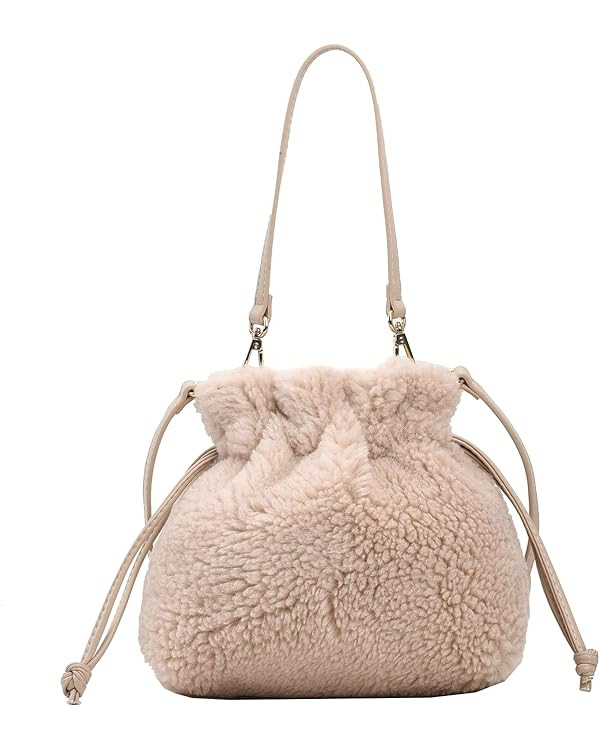 Fluffy Purse, Faux Fur Purses for Women Furry Crossbody Bucket Bags Fuzzy Shoulder Tote Bag | Amazon (US)