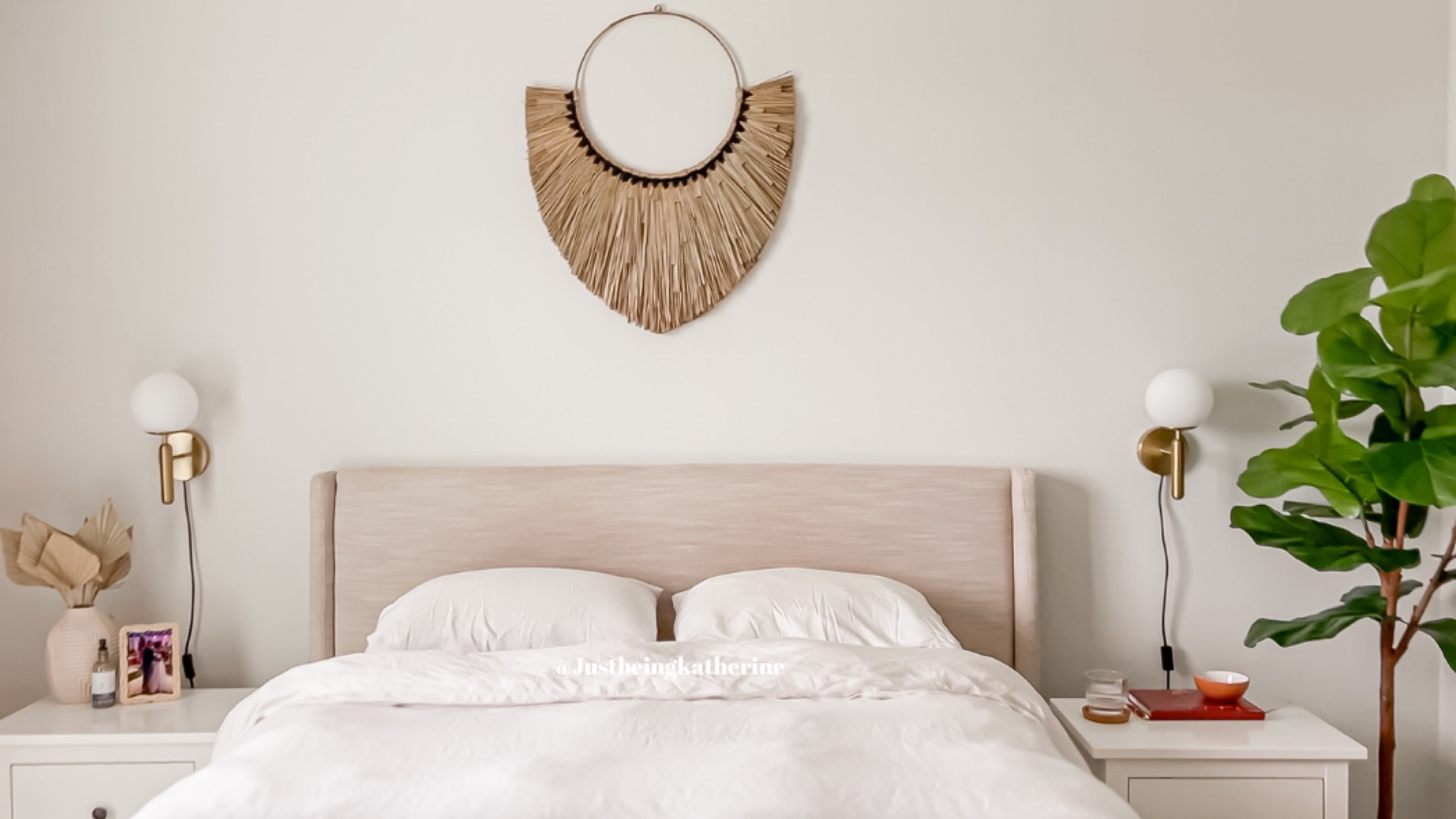 Bedroom makeover 

Potterybarn, duvet, bedsheets, bedcover 

#LTKHome