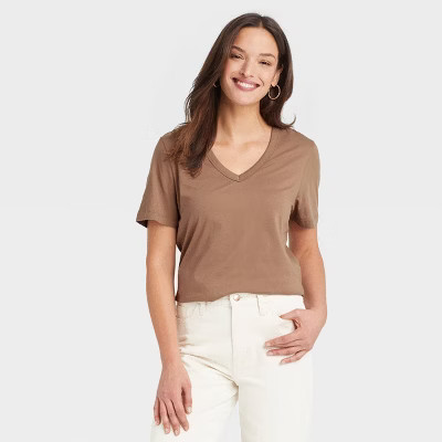 Women's Short Sleeve V-Neck T-Shirt - Universal Thread™ | Target