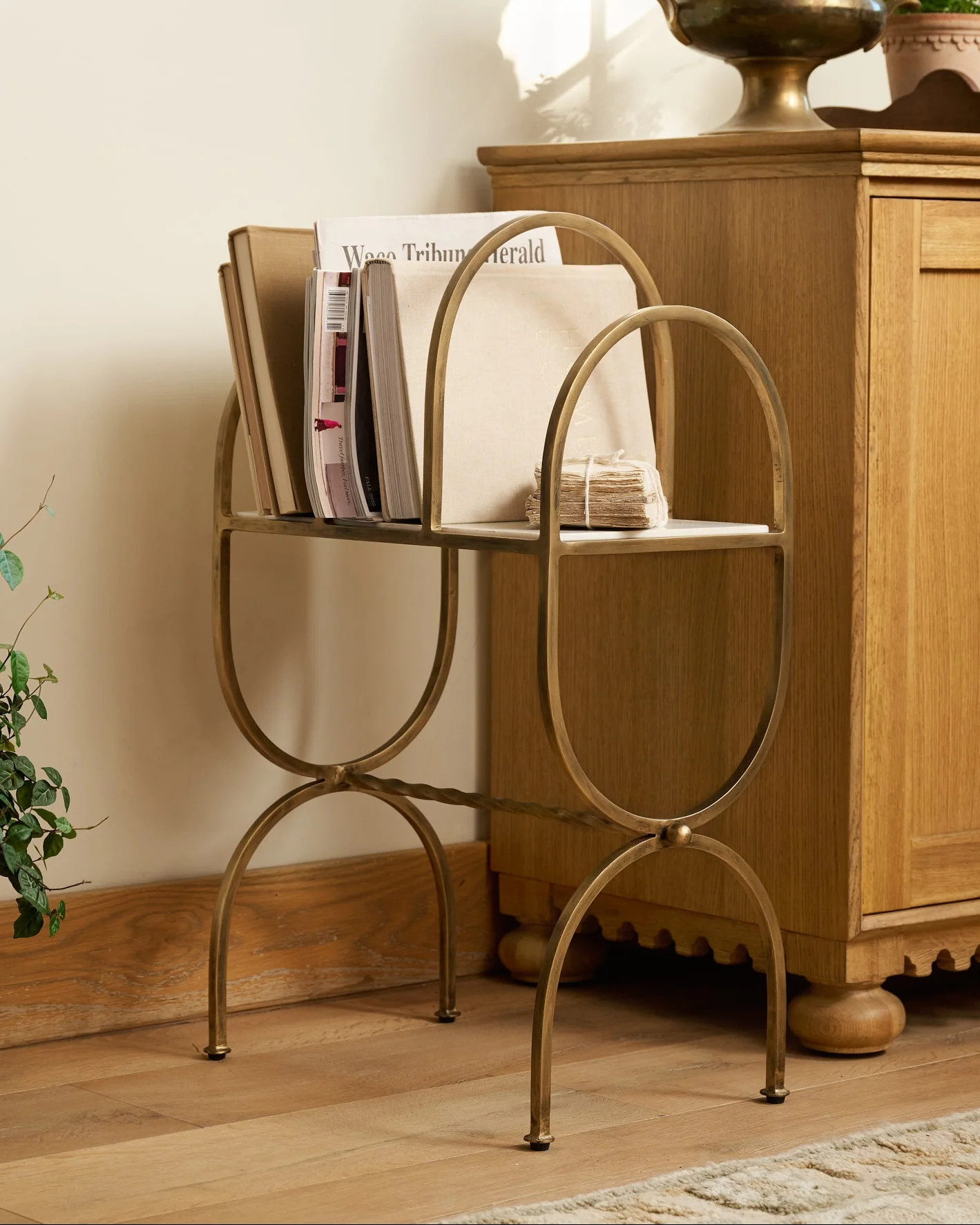 Juliet Marble and Brass Media Stand | Magnolia