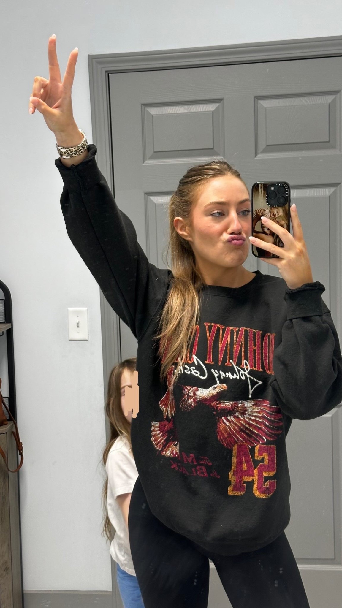 Loving this sweatshirt 🖤🦅🤠