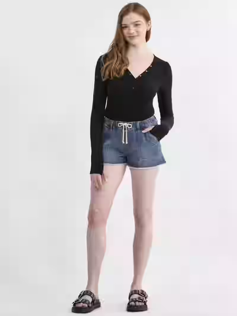 No Boundaries Drawstring Utility Shorts with Porkchop Pockets, 2" Inseam, Women's | Walmart (US)