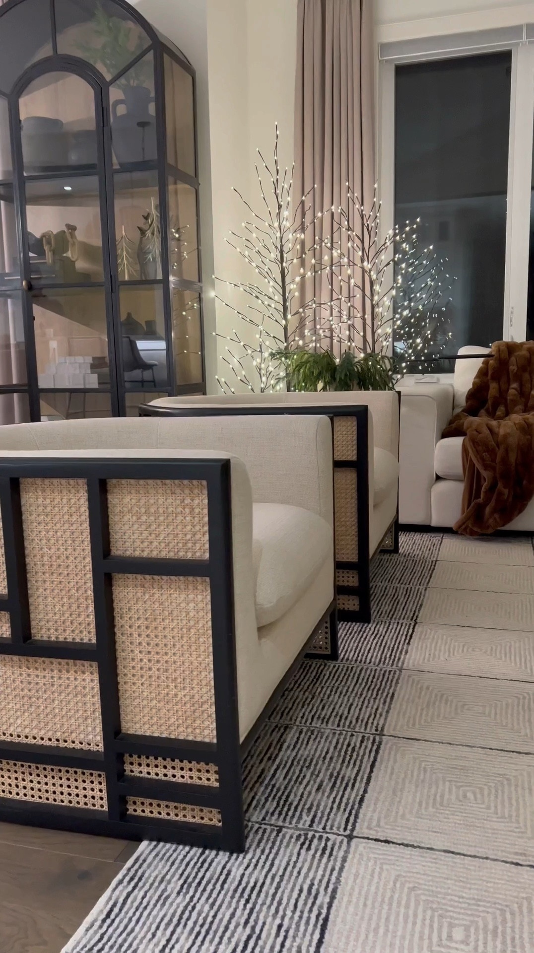 These lit trees come in a set of 3 and can be styled in various ways even outside! 💕
Scroll below to shop everything in this pic! 😊
#LTKVideo

#LTKHome #LTKStyleTip