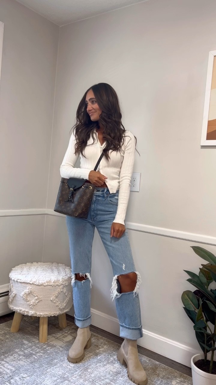 fall outfit idea 
90s straight jeans size 24/short
white zip top size xs 
Steve Madden Chelsea boots size 6 
#competition fall outfit ideas, fall transitional outfit, fall ootd, casual outfit idea, high rise jeans, 90s jeans

#LTKU #LTKSale #LTKsalealert
