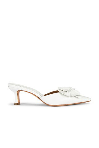 RAYE Kennedy Pump in White | Revolve Clothing (Global)