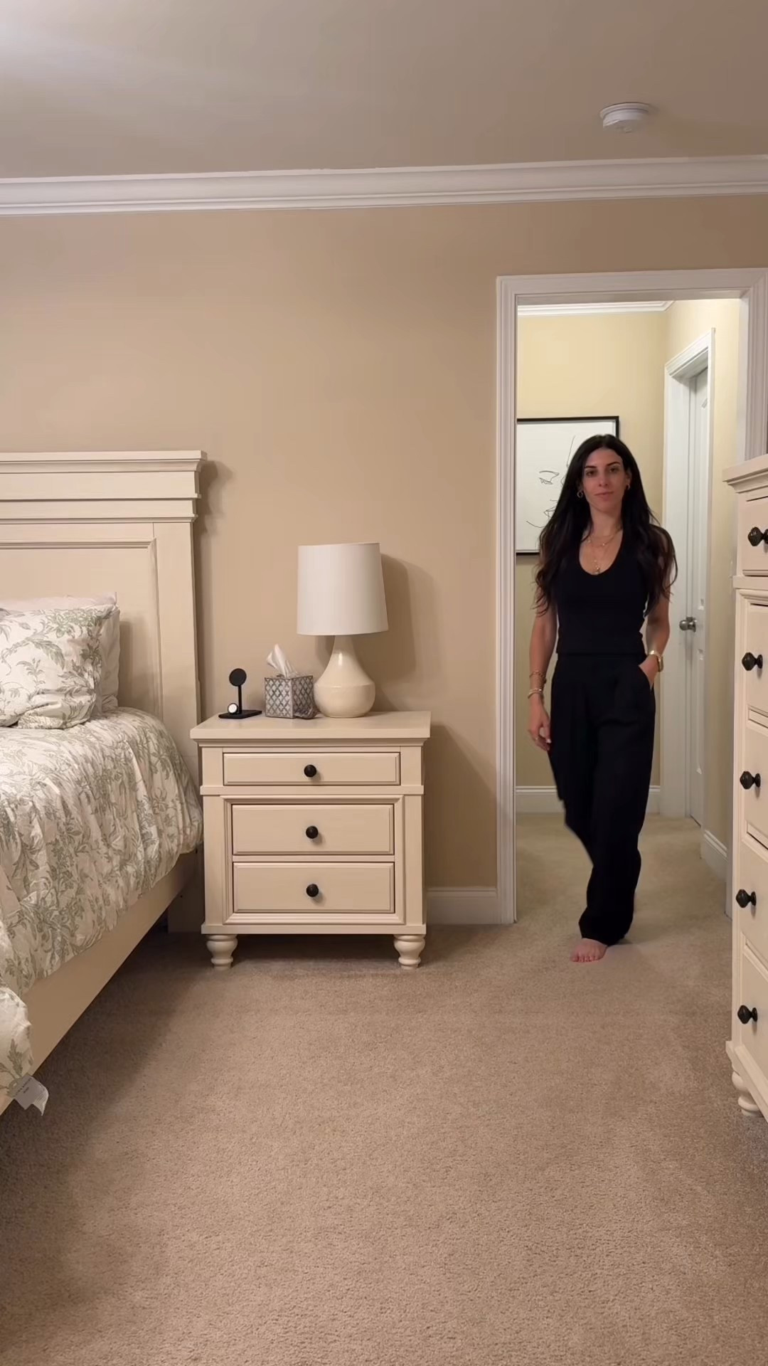 thinking GAP has entered its comeback era. 

xs or 00 in all bottoms
small in all tops

#LTKFindsUnder100 #LTKStyleTip #LTKSaleAlert