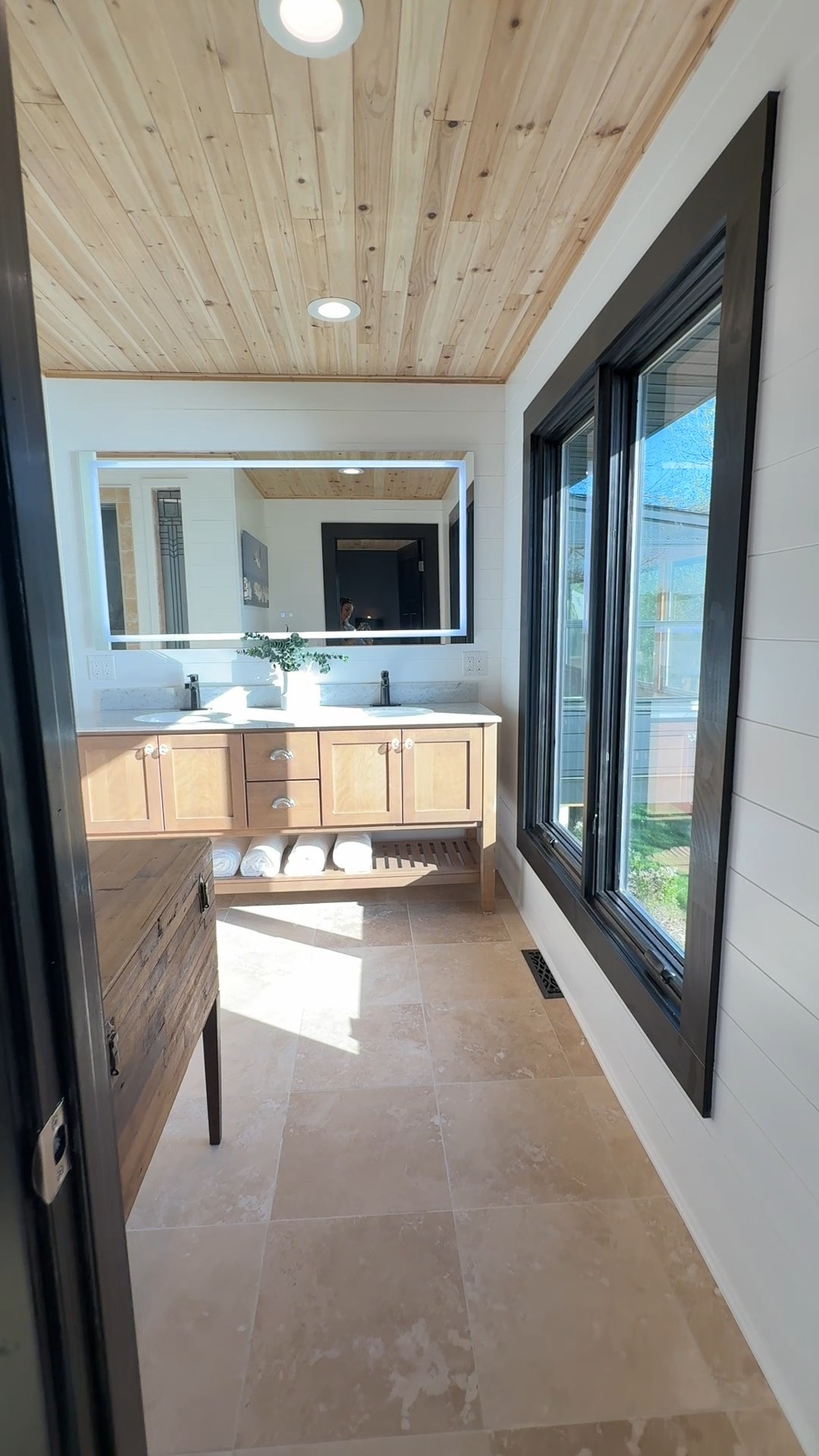 If there’s one things that’s for sure, it’s that an LED mirror will be going in almost every bathroom design. 

#LTKHome #LTKselfcare