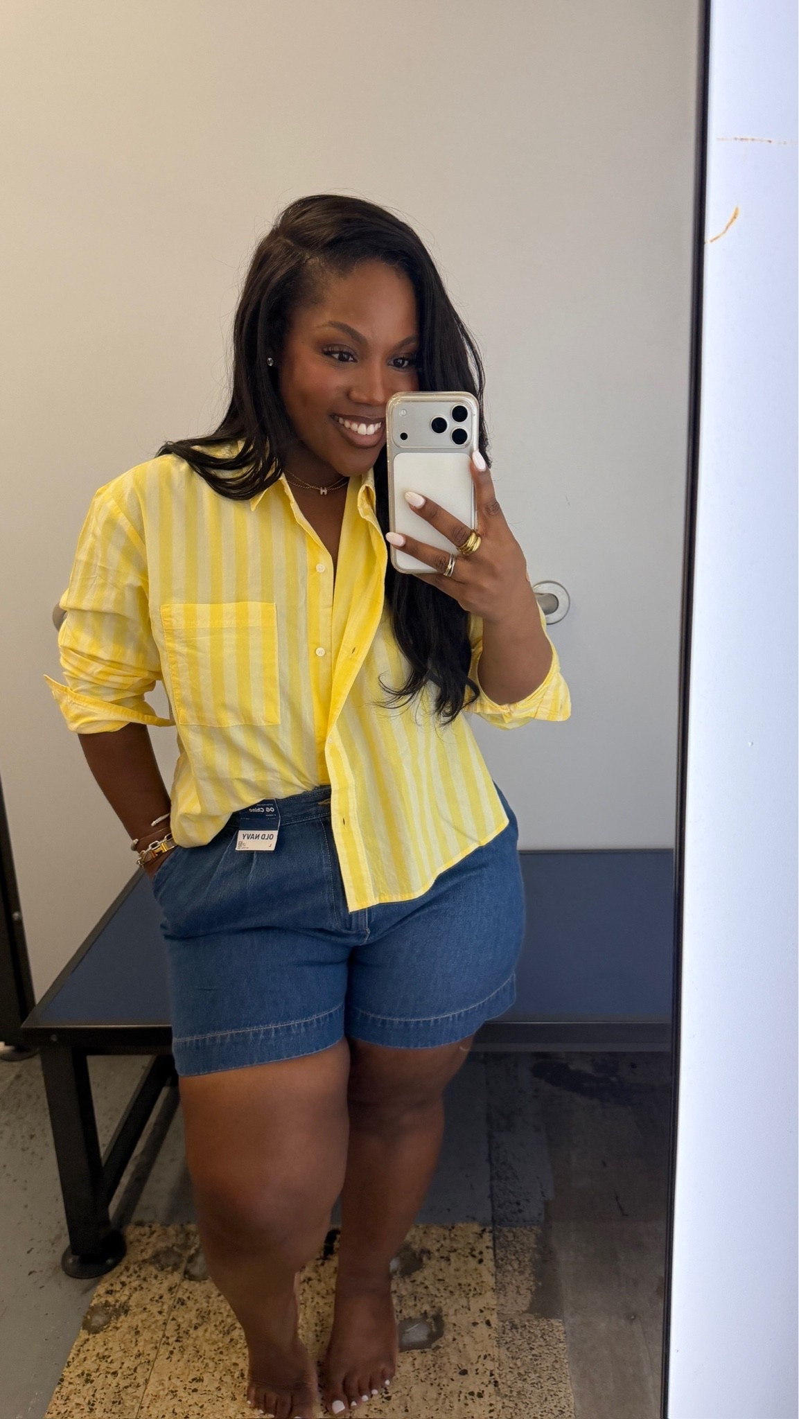 Loving yellow right now!! This yellow pinstripe button up from Old Navy is adorable 🤩

Top is an extra 30% off at Old Navy ✨

Top: L
Shorts: L