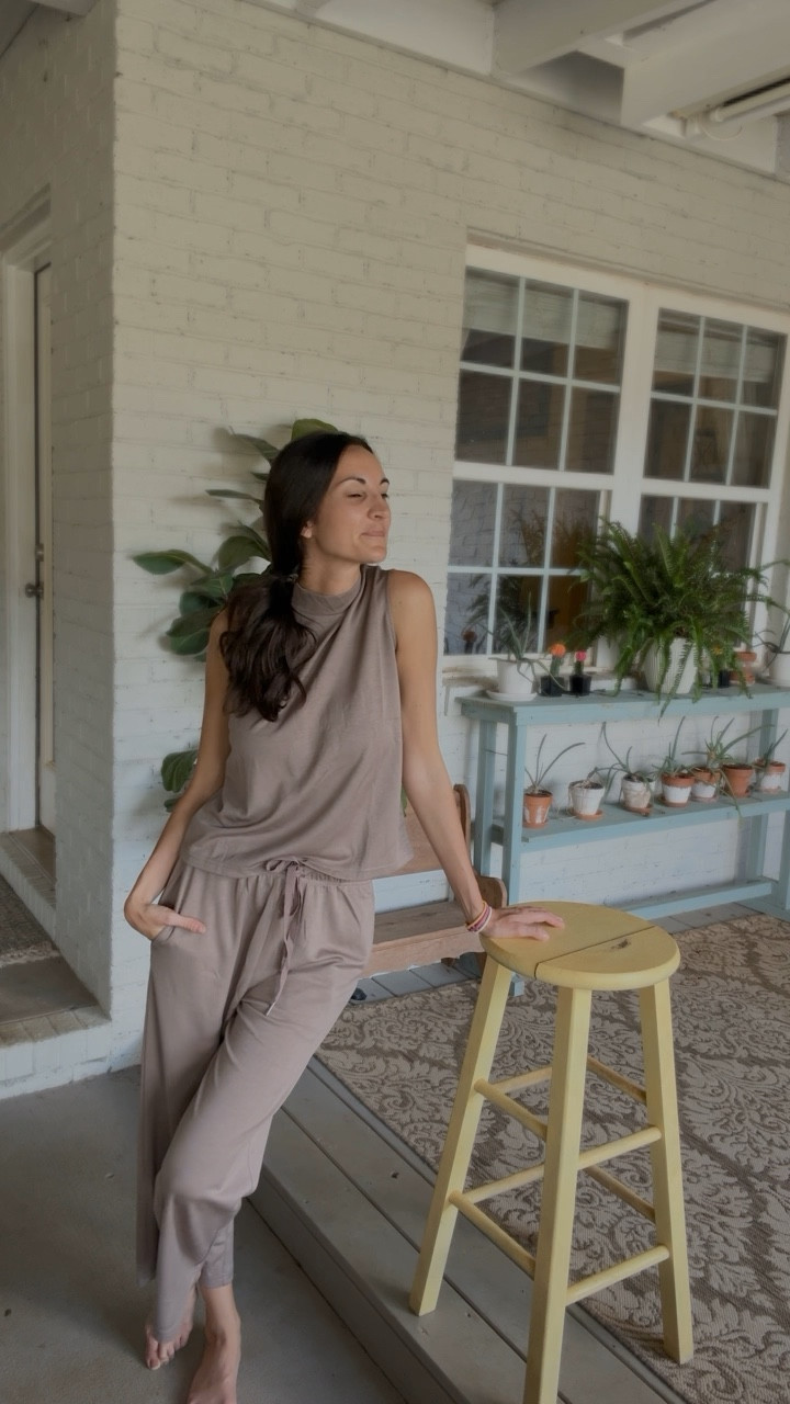 Everyone stops me to ask where I got this 🔥 

#LTKStyleTip #LTKVideo #LTKFindsUnder50