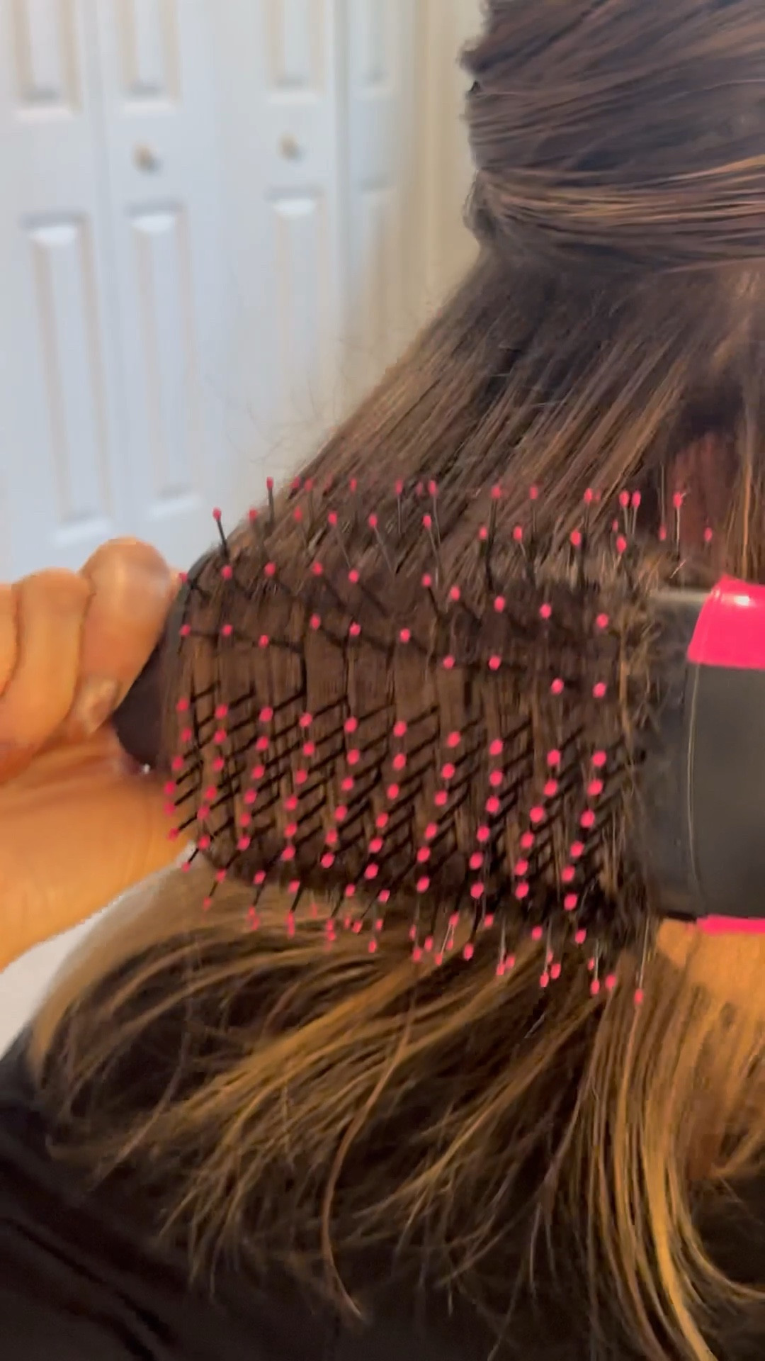 I LOVE THIS S BLOWDRY CURLER! dries my hair so quickly and smooth! 

#LTKBeauty #LTKgrwm #LTKValentine