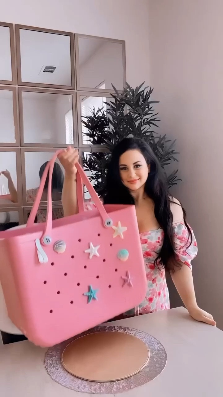 Everything that goes on in our beach bag! Mom of two 👧🏻👶🏼

#LTKFind #LTKswim #LTKkids