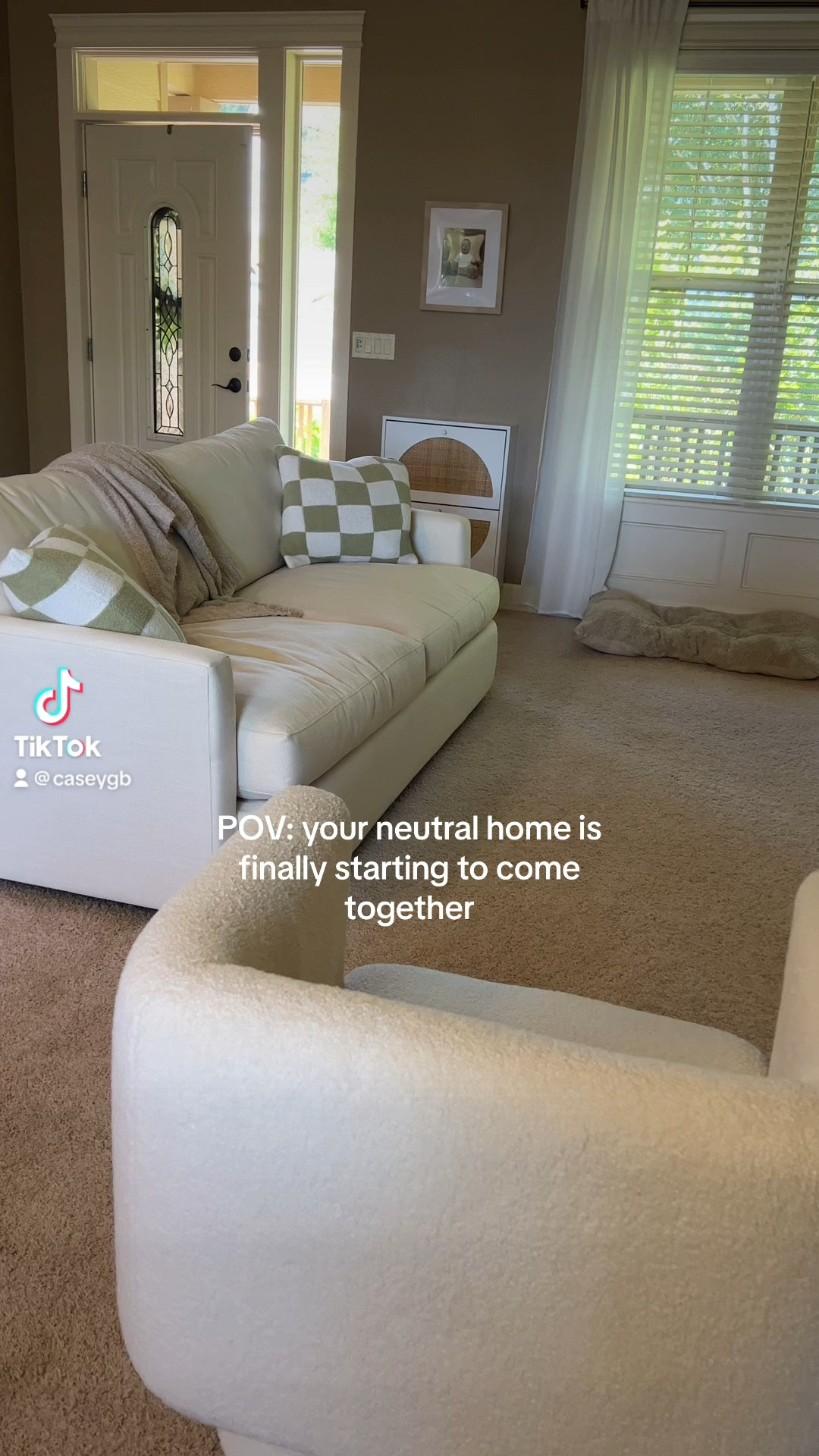 In love with my new cloud couch dupe from Wayfair and my checkerboard throw pillow covers from Amazon!!🤍 ☁️

Neutral home, dupes, Amazon finds

#LTKhome #LTKstyletip