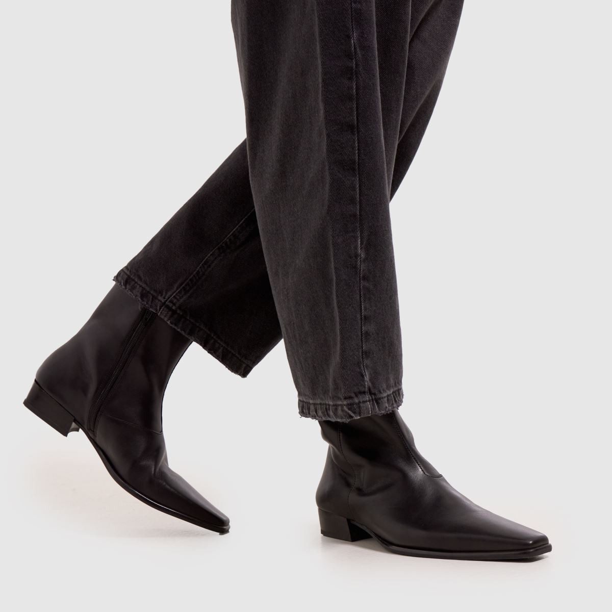 Womens Black Vagabond Shoemakers Nella Boots | schuh | Schuh