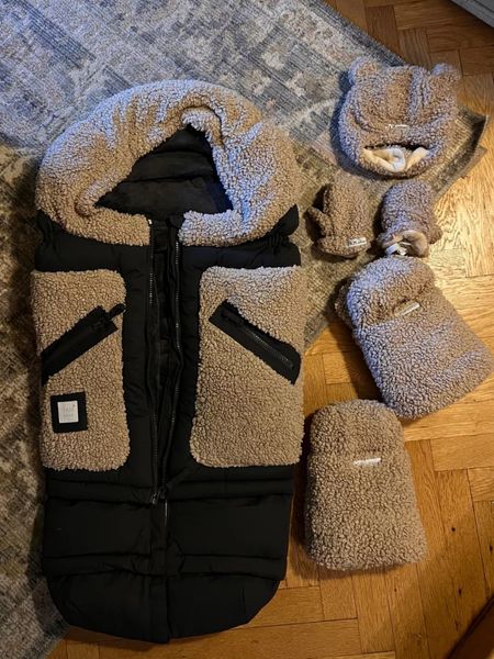 Stroller gloves and foot muff, winter baby accessories

#LTKSeasonal #LTKbaby