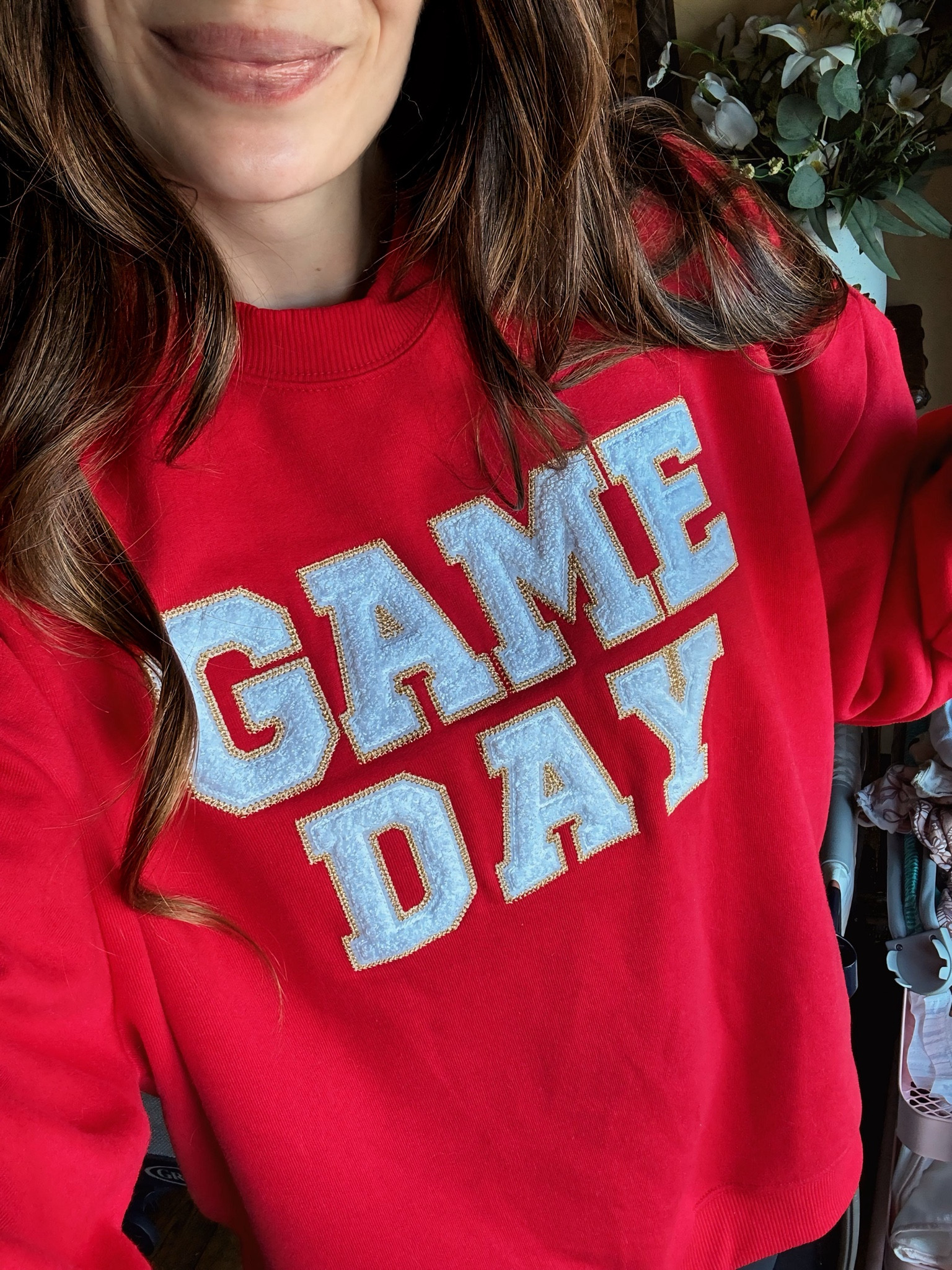 What a win, chiefs! Loving this game day sweatshirt to support my fav NFL team! Also great for HS and college game days! ♥️

#LTKFindsUnder50