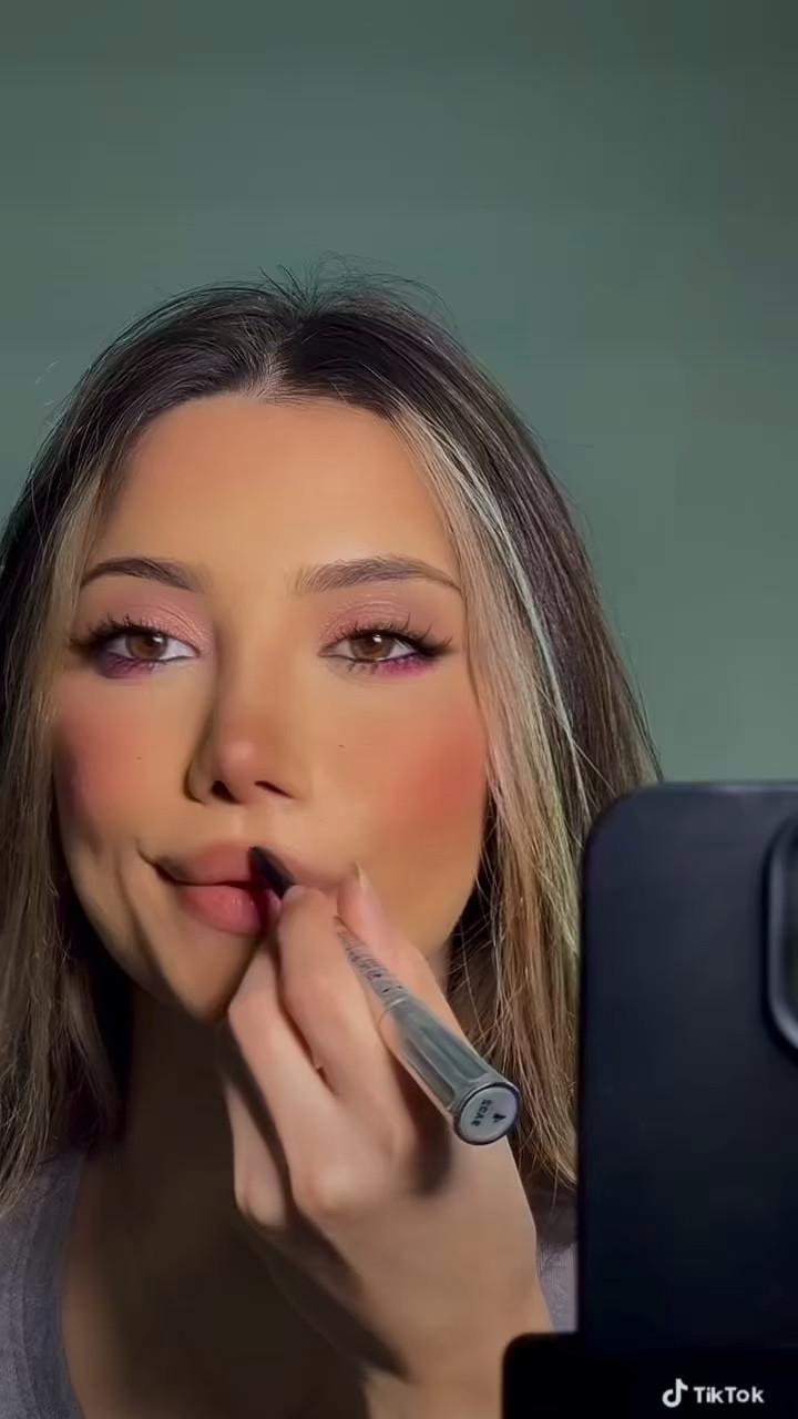 Using benefit cosmetics eyebrow pencil as a lipliner >> #ltkbeauty #lipliner 

#LTKbeauty