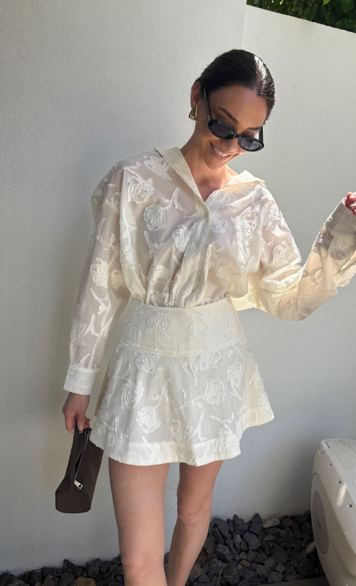 Summer set 🤍
Oversized shirt & mini skirt in white - dissh 
Paired with brown suede bag, black thongs and cat eye sunglasses 

#LTKaustralia #LTKstyletip #LTKspring