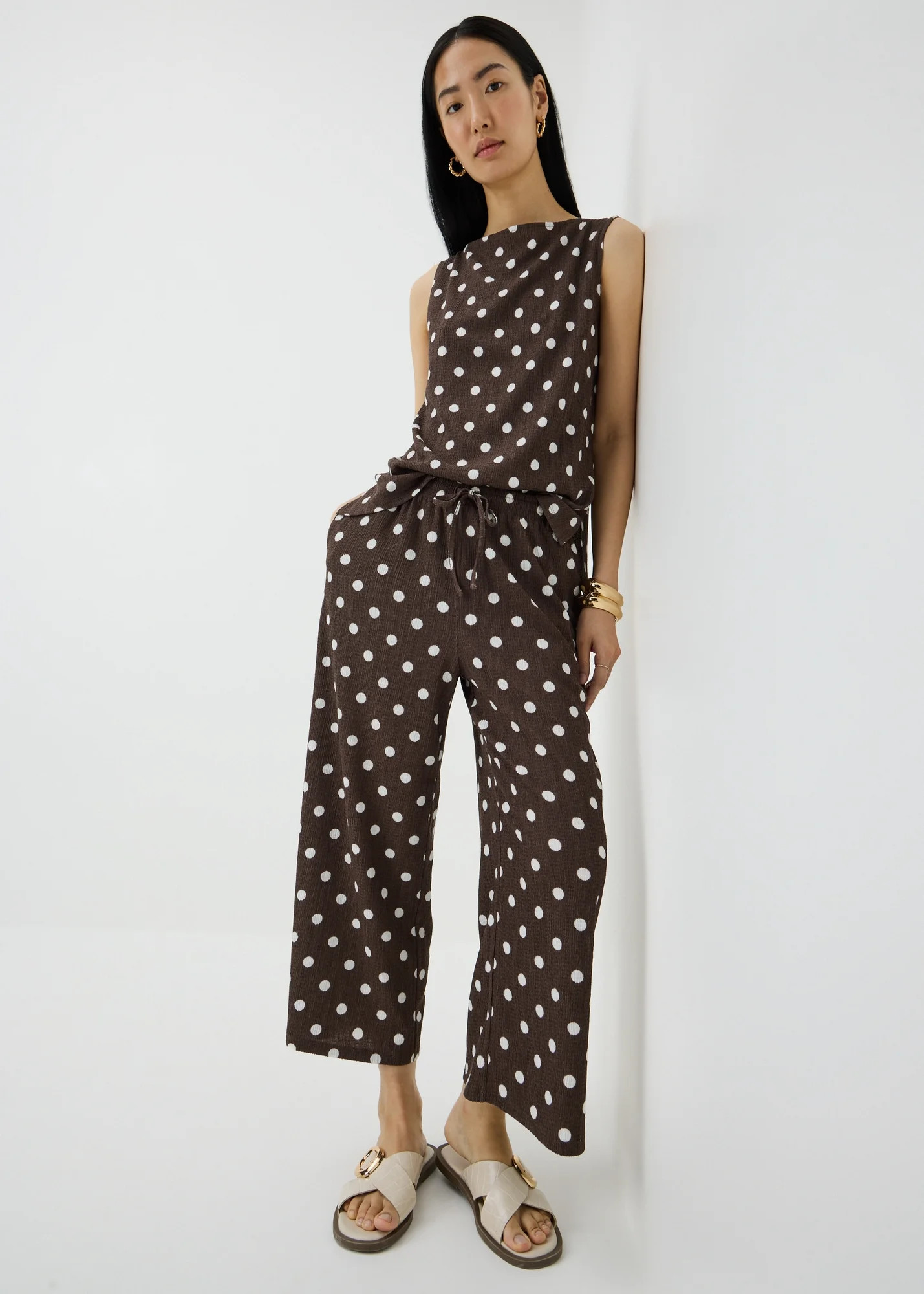 Chocolate Brown Polka Dot Textured Cropped Co Ord Trousers | Matalan (UK)