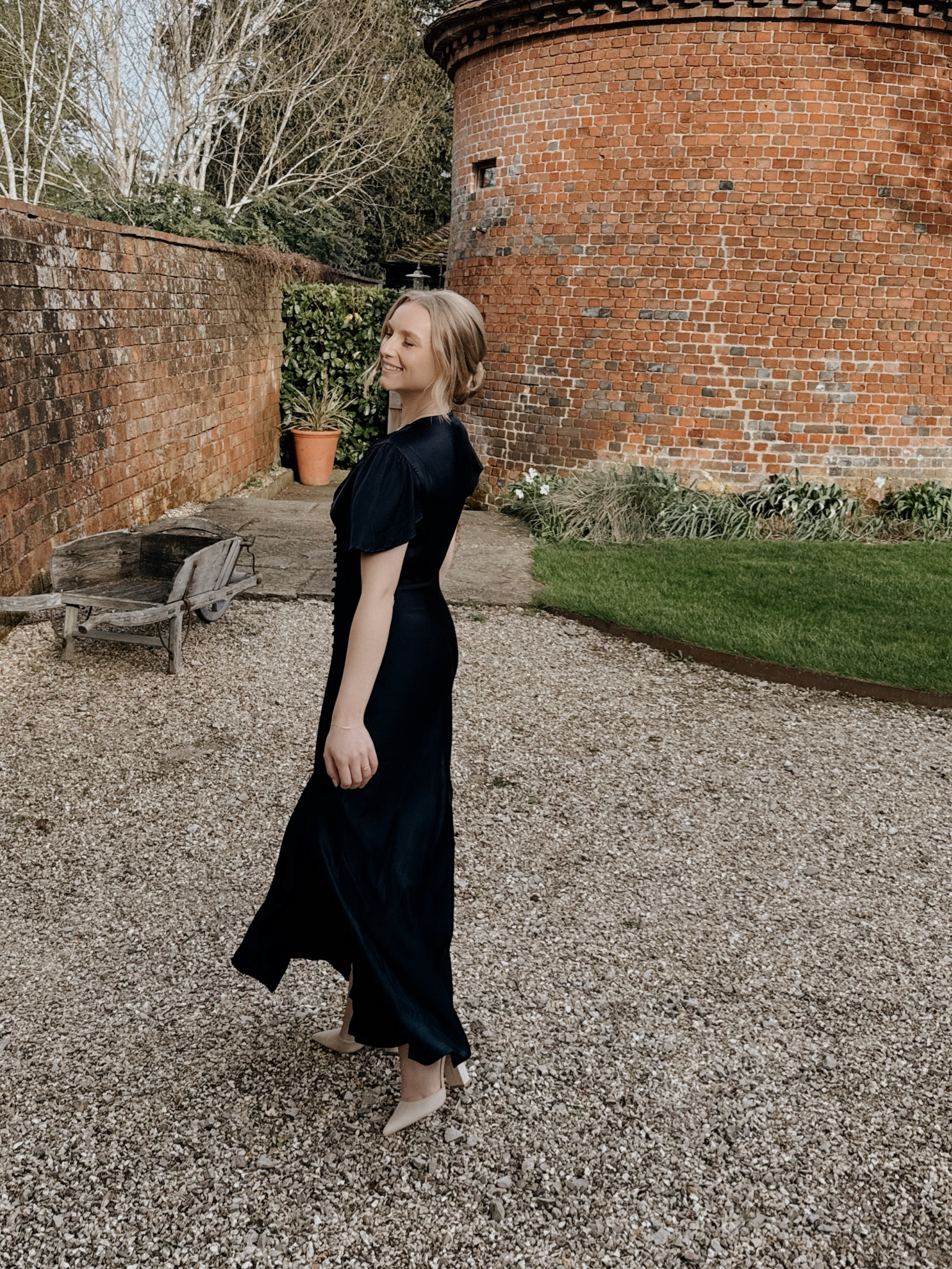 Wedding season approaching fast

#LTKwedding #LTKuk #LTKpetite