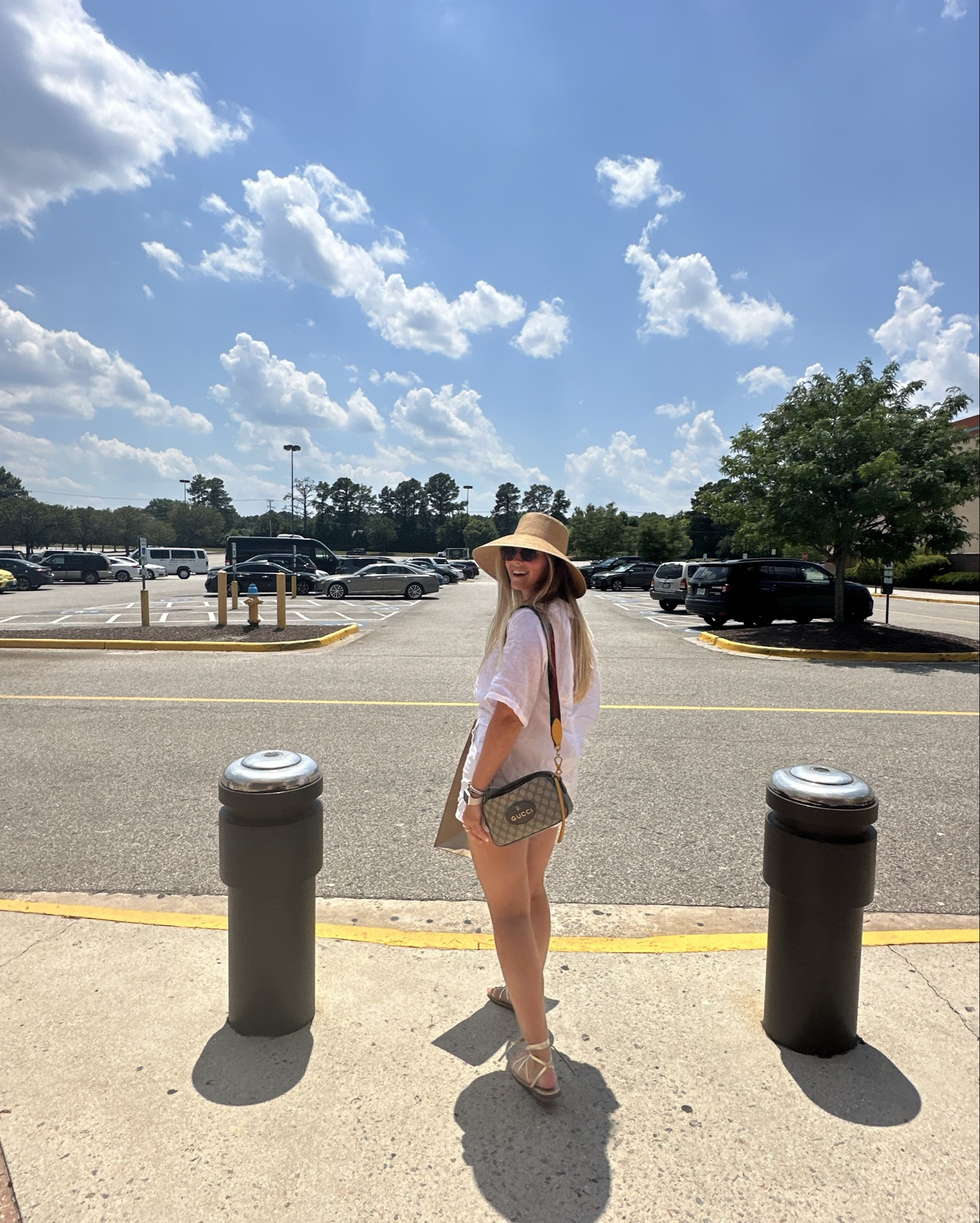 A fun summer hat! Perfect for pool or beach and looks classy 




#LTKSeasonal #LTKFindsUnder50 #LTKStyleTip